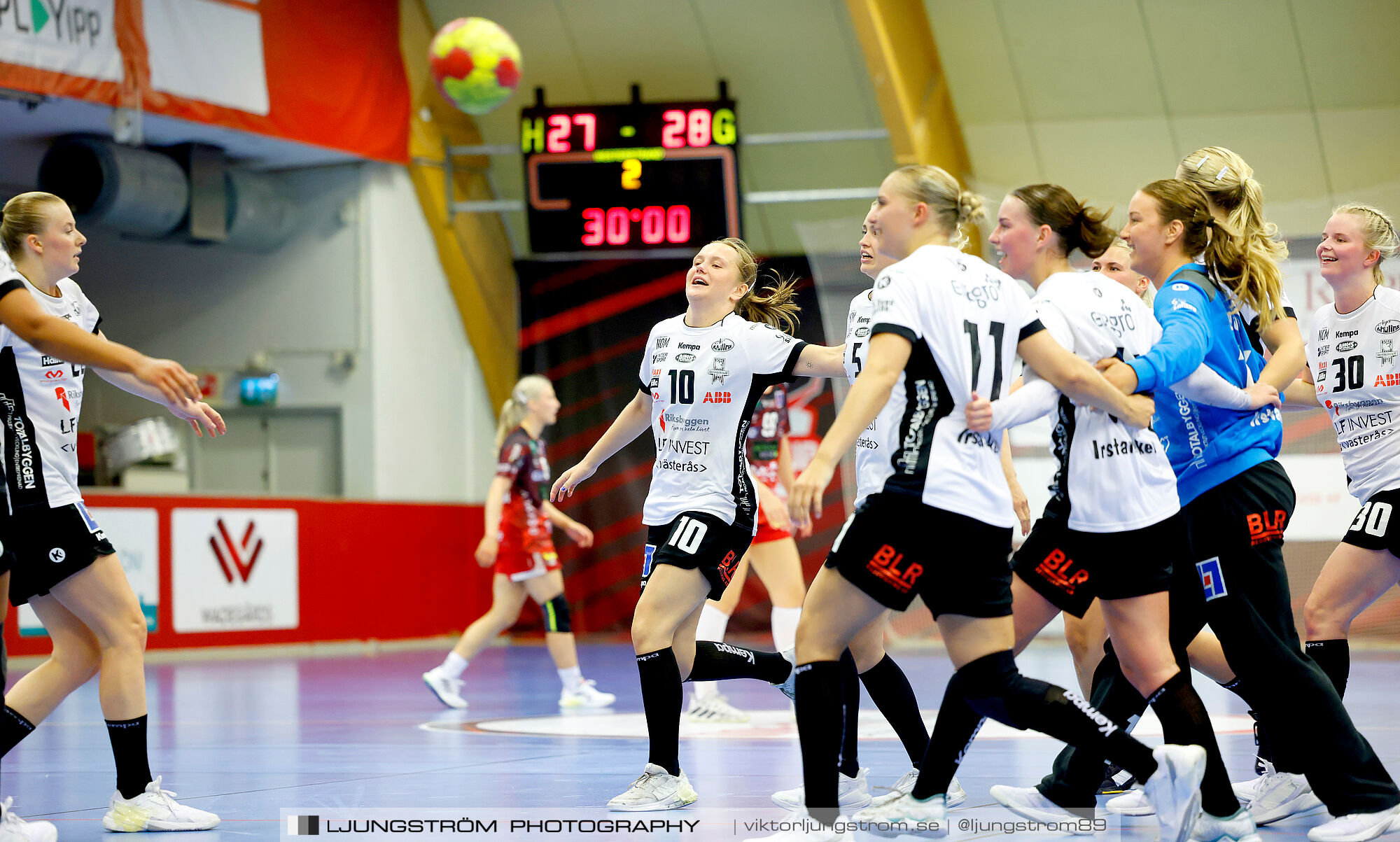 ATG Svenska Cupen Skövde HF-VästeråsIrsta HF 27-28,dam,Skövde Idrottshall,Skövde,Sverige,Handboll,,2024,343669