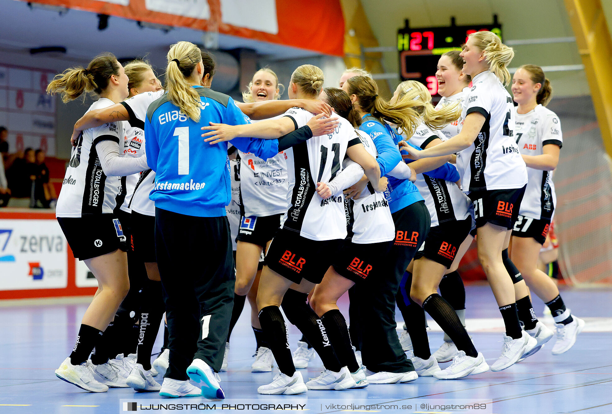 ATG Svenska Cupen Skövde HF-VästeråsIrsta HF 27-28,dam,Skövde Idrottshall,Skövde,Sverige,Handboll,,2024,343672