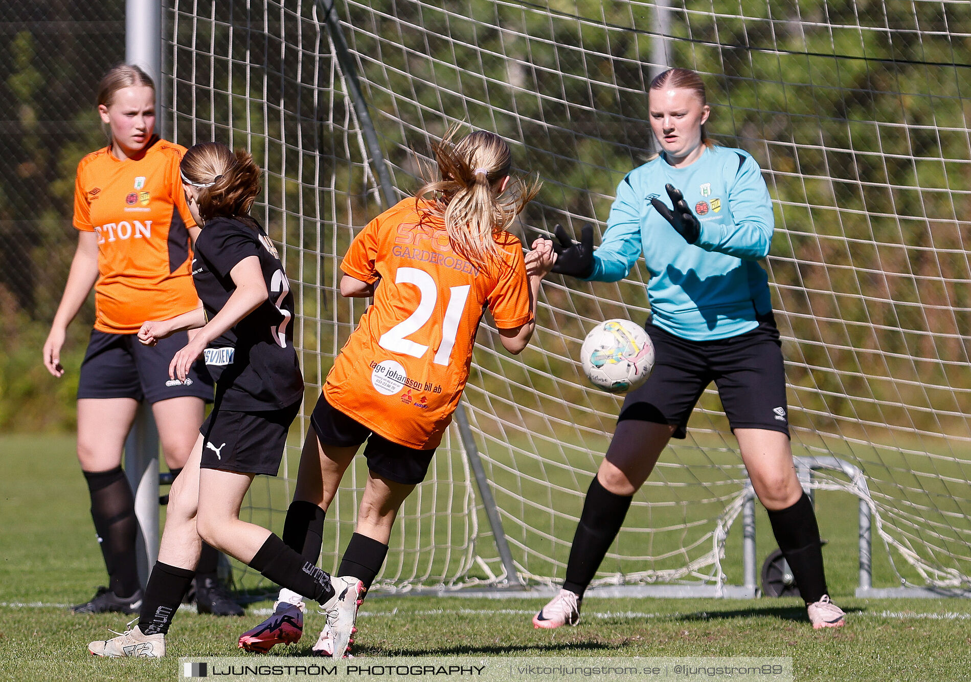 Skövde KIK F14-Toarpsalliansen 3-2,dam,Lillegårdens IP,Skövde,Sverige,Fotboll,,2024,343912