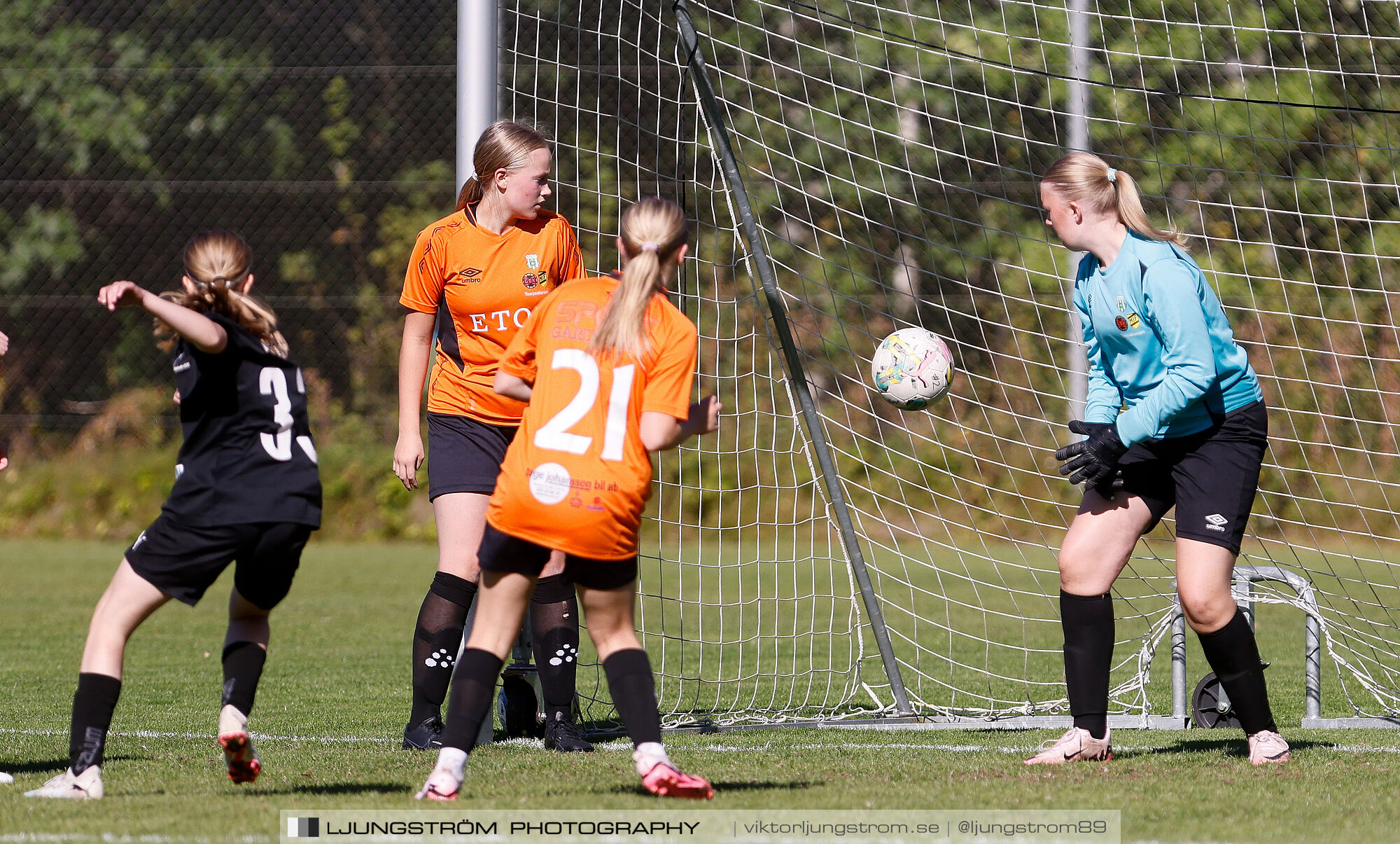 Skövde KIK F14-Toarpsalliansen 3-2,dam,Lillegårdens IP,Skövde,Sverige,Fotboll,,2024,343914