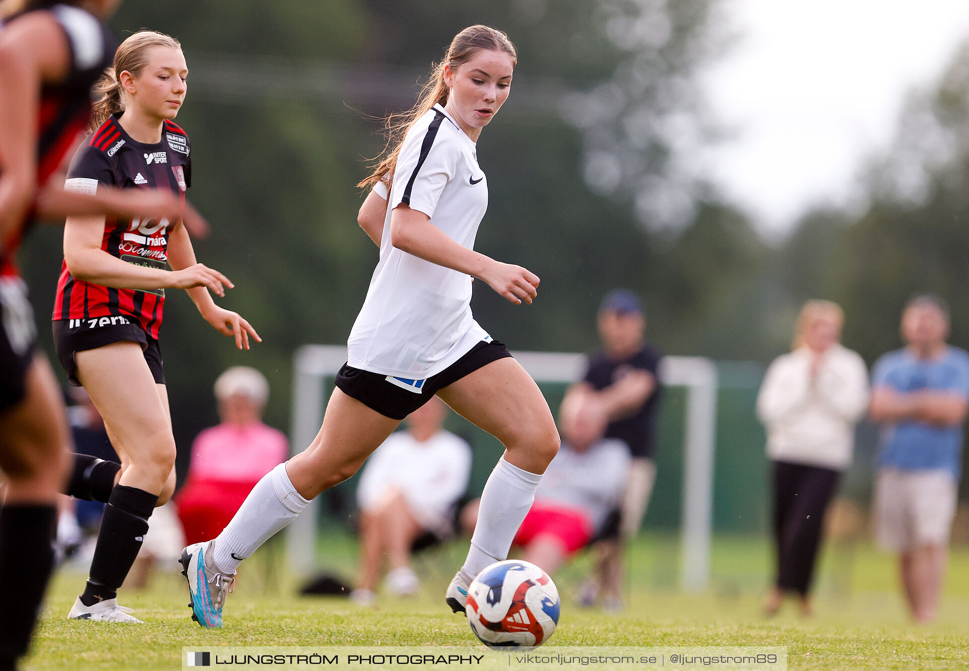 DM F19 Ulvåkers IF-Skövde KIK 0-7,dam,Åbrovallen,Ulvåker,Sverige,Fotboll,,2024,345232