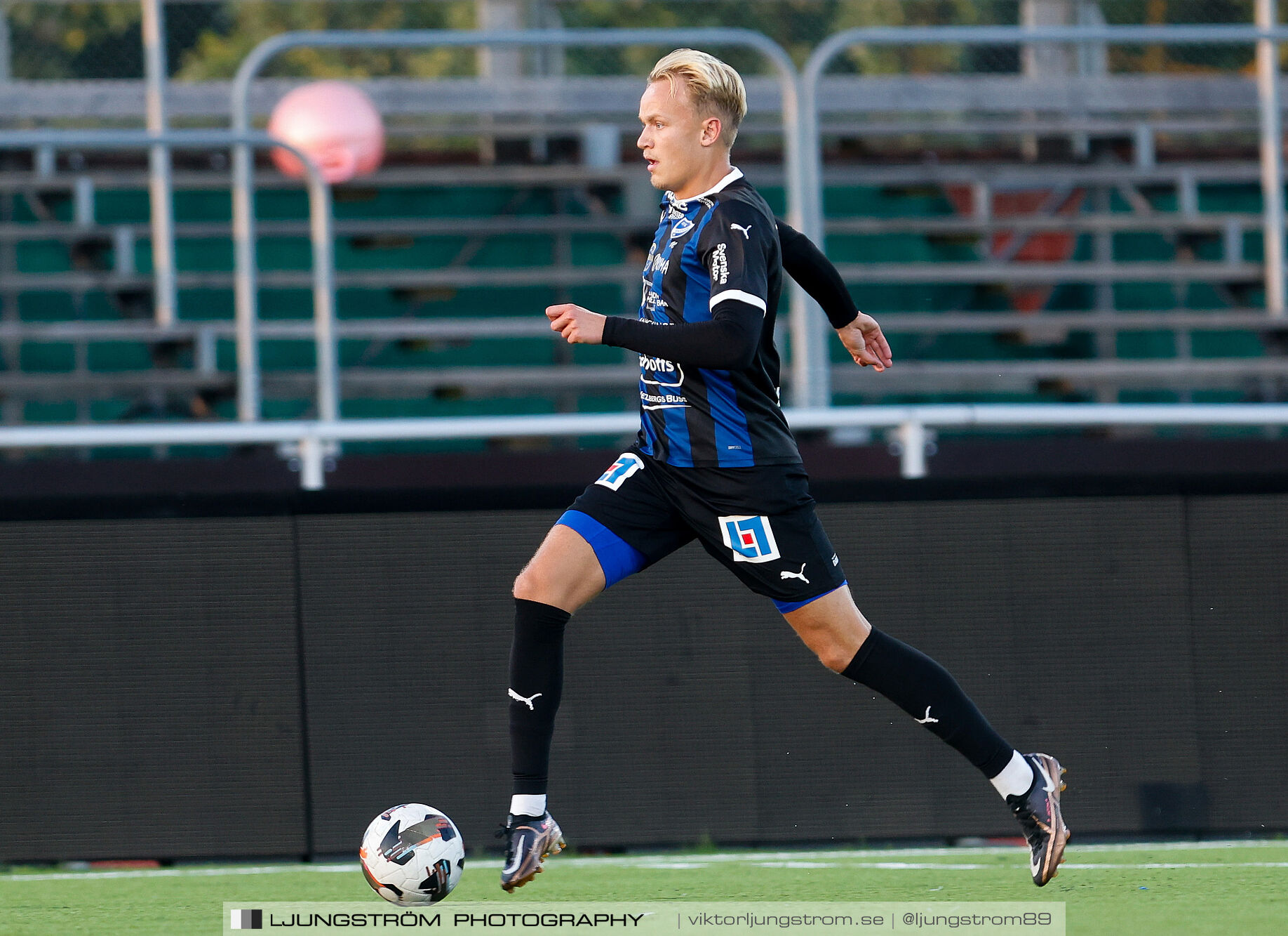 IFK Skövde FK-Stenungsunds IF 2-2,herr,Södermalms IP,Skövde,Sverige,Fotboll,,2024,345379