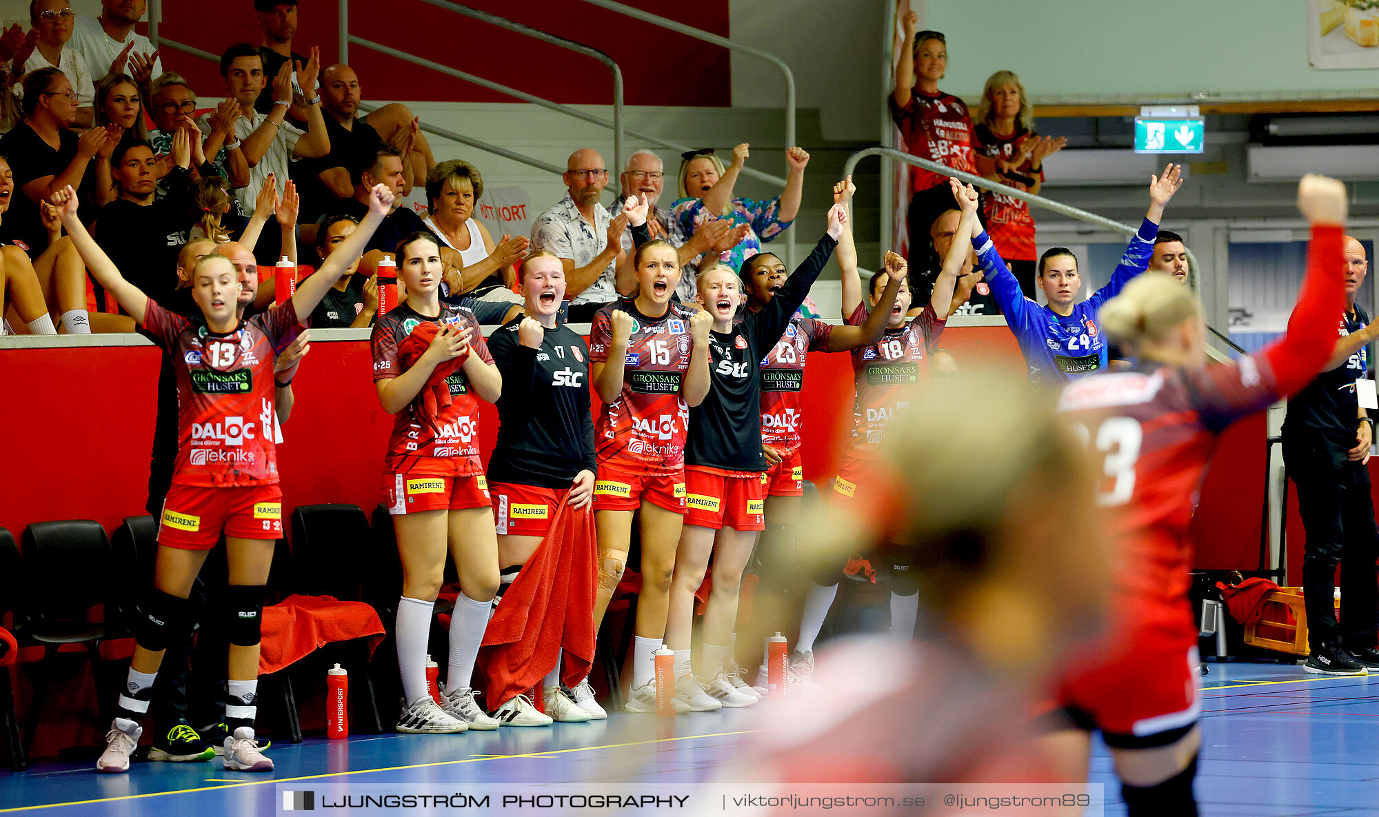 ATG Svenska Cupen 1/8-final Skövde HF-IK Sävehof 25-35,dam,Skövde Idrottshall,Skövde,Sverige,Handboll,,2024,345563