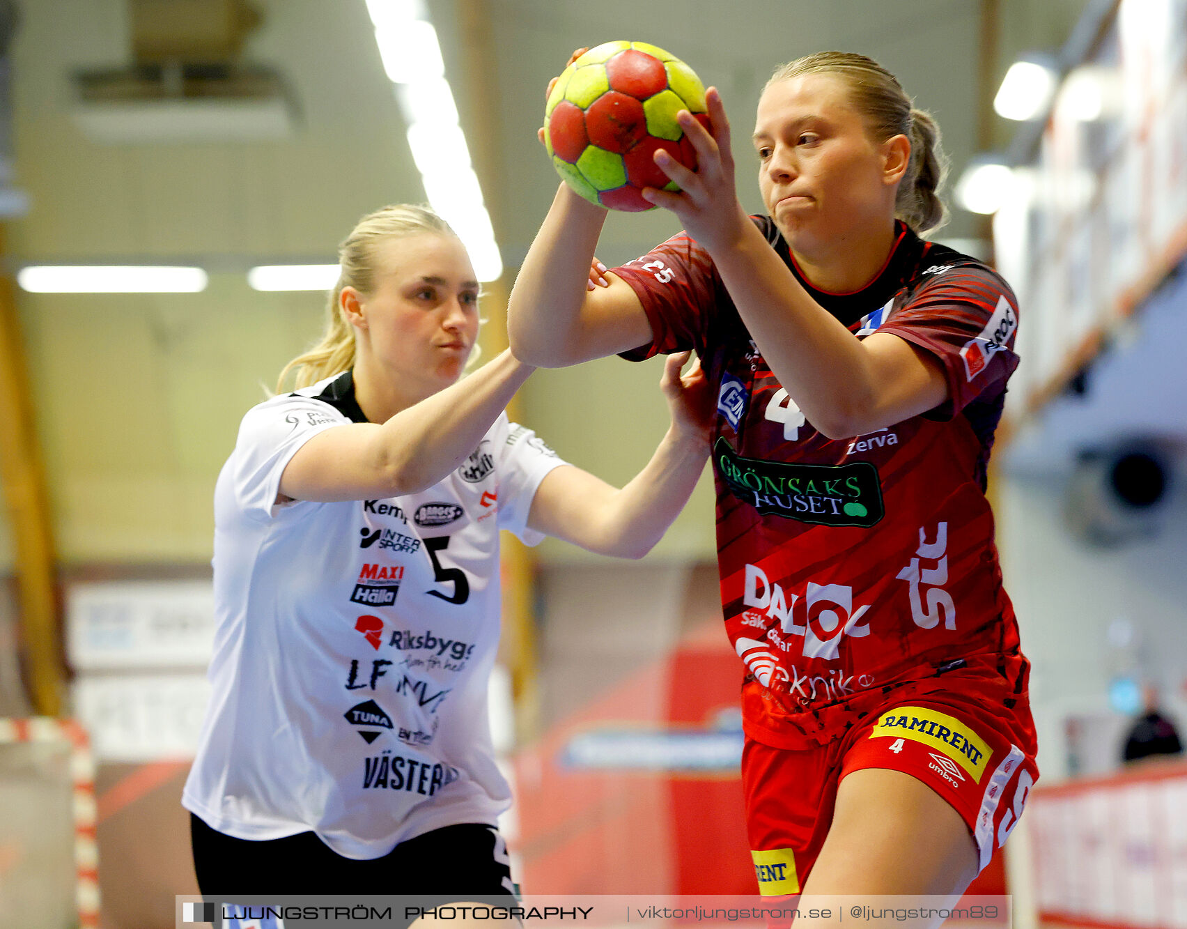 Skövde HF-VästeråsIrsta HF 27-23,dam,Skövde Idrottshall,Skövde,Sverige,Handboll,,2024,345652