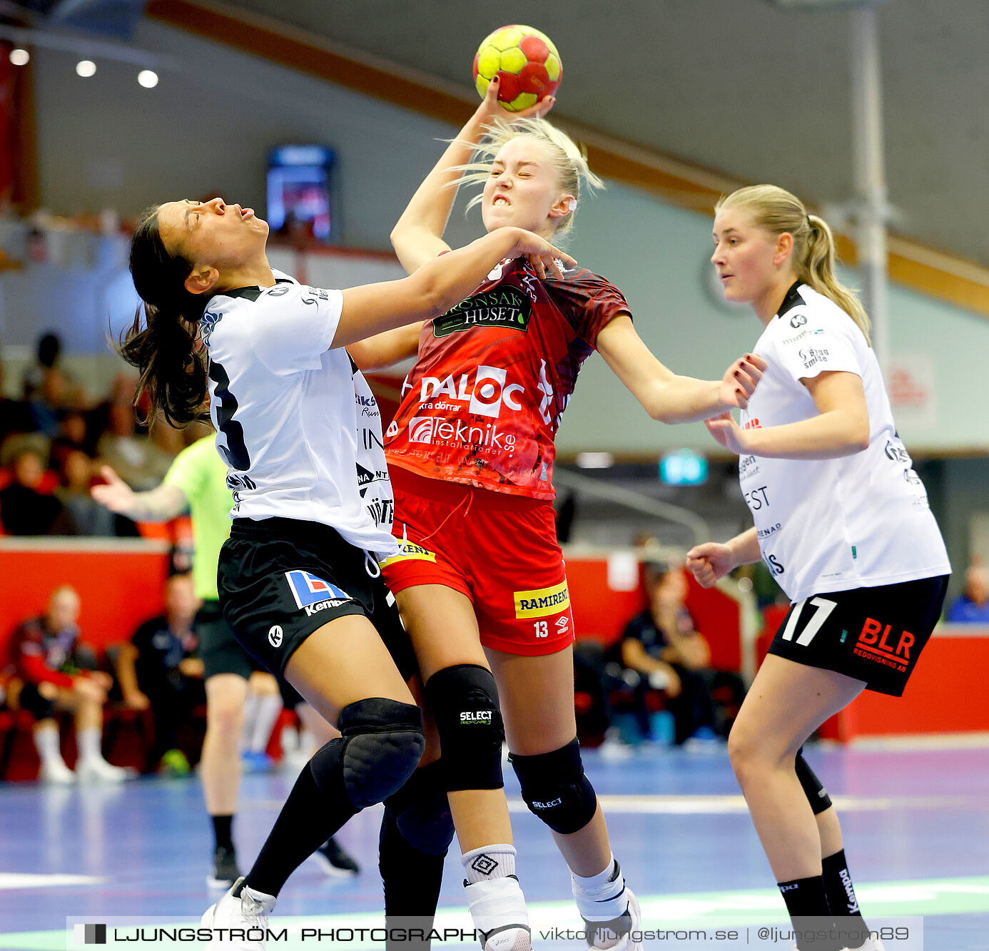 Skövde HF-VästeråsIrsta HF 27-23,dam,Skövde Idrottshall,Skövde,Sverige,Handboll,,2024,345654