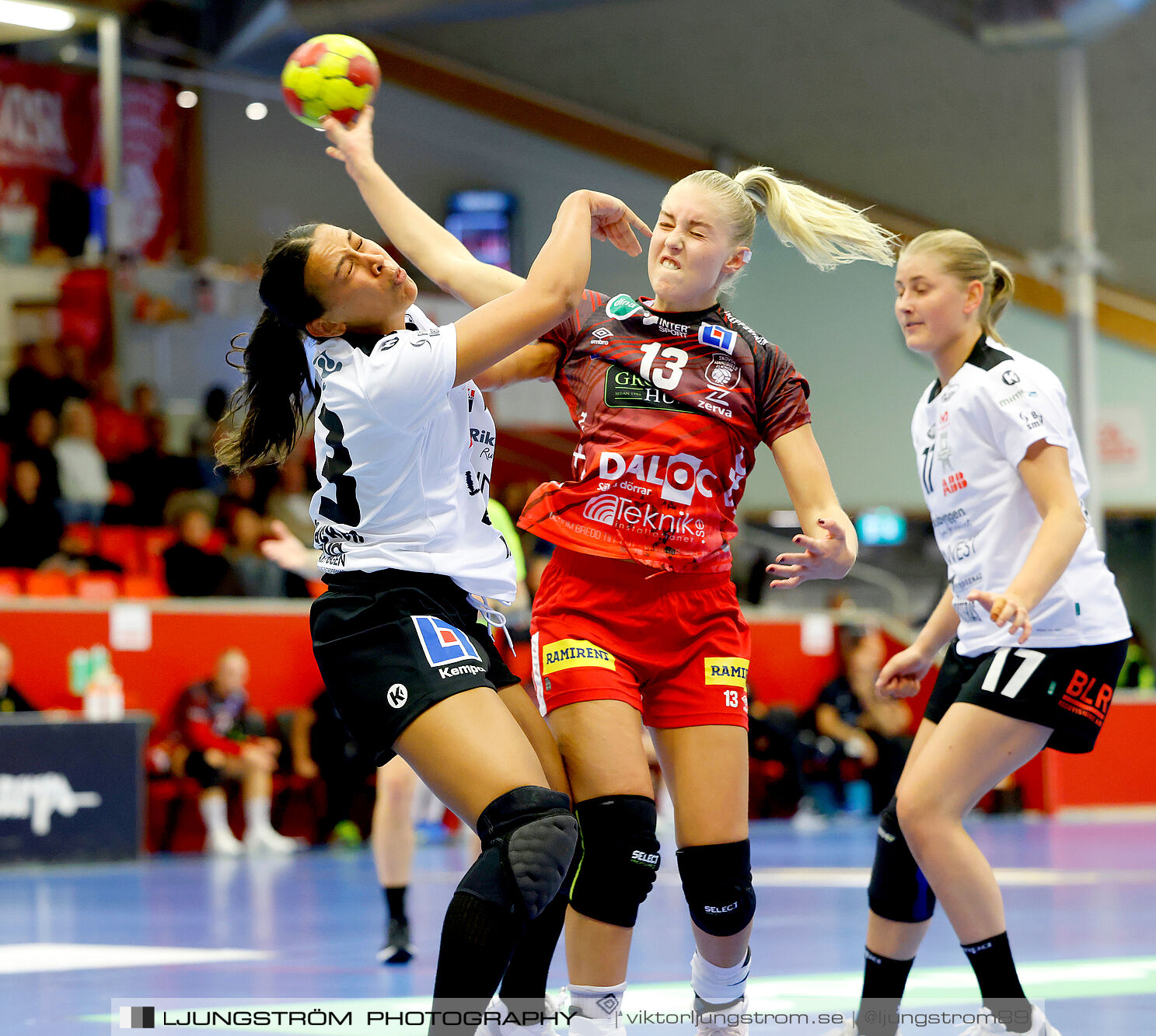 Skövde HF-VästeråsIrsta HF 27-23,dam,Skövde Idrottshall,Skövde,Sverige,Handboll,,2024,345655