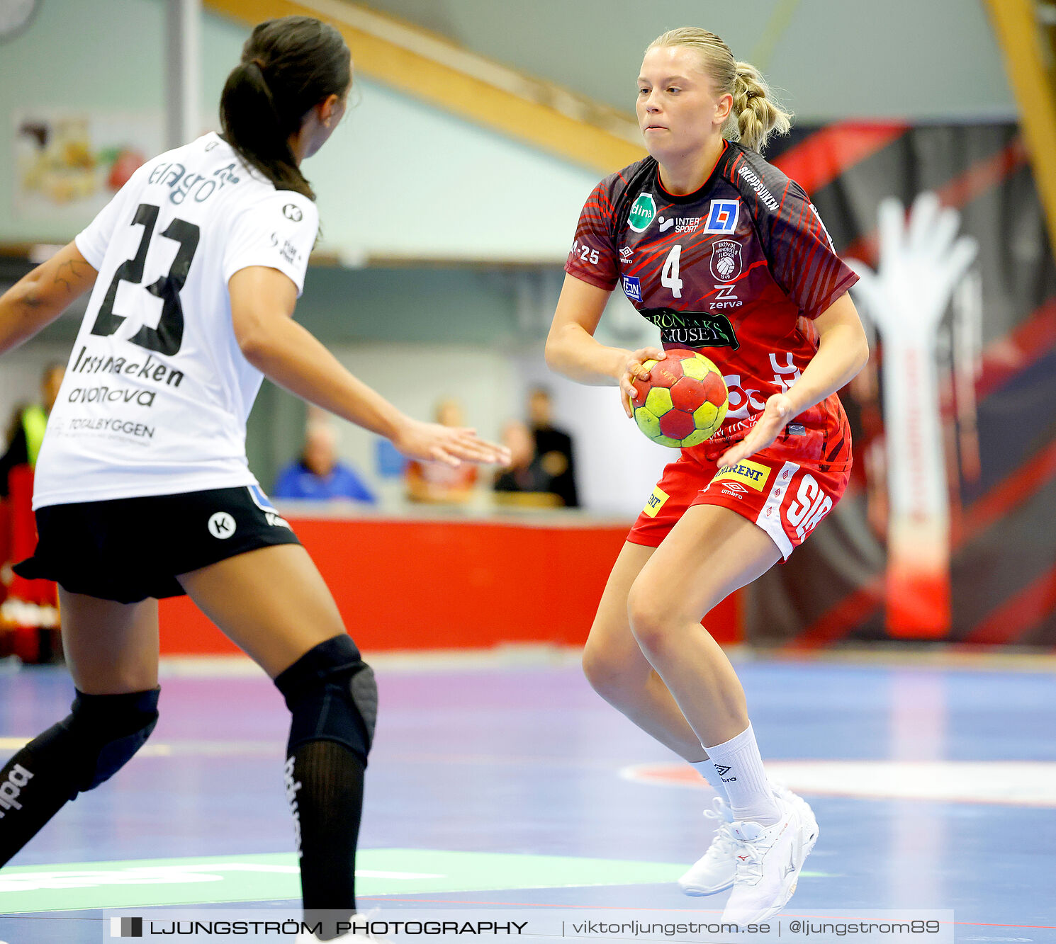 Skövde HF-VästeråsIrsta HF 27-23,dam,Skövde Idrottshall,Skövde,Sverige,Handboll,,2024,345662