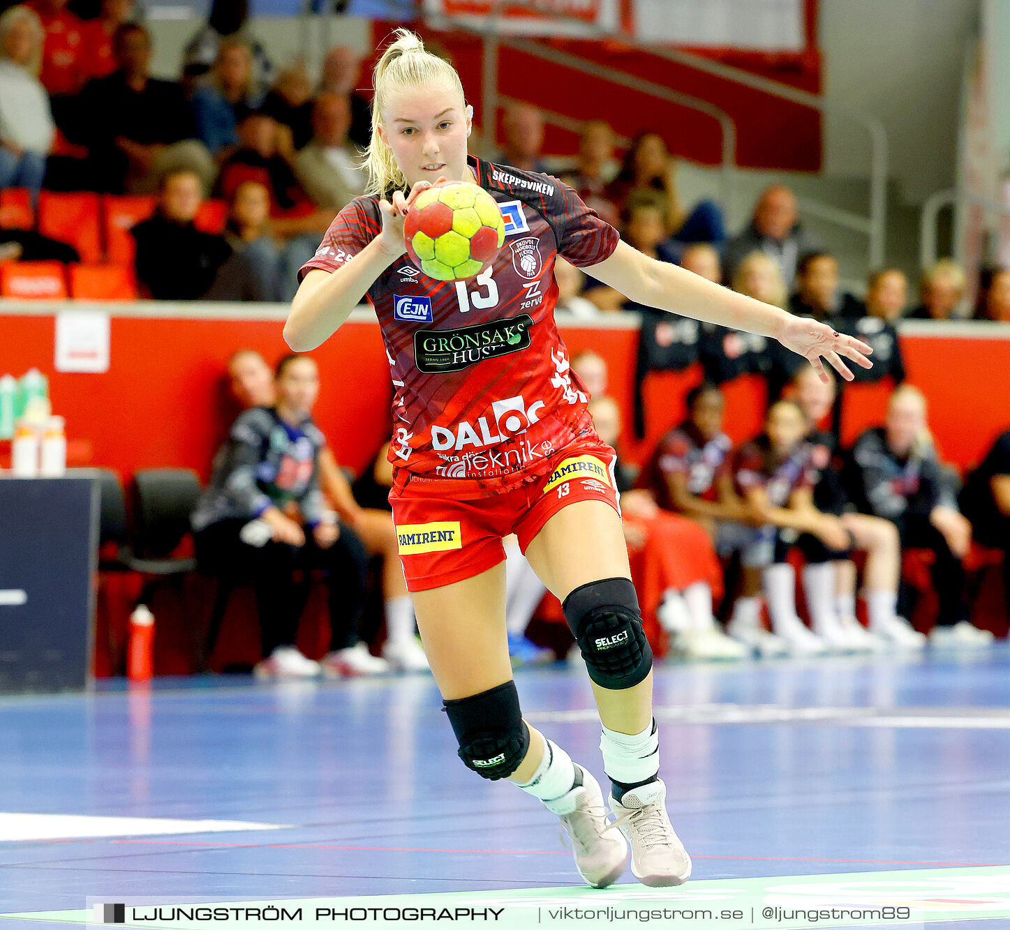 Skövde HF-VästeråsIrsta HF 27-23,dam,Skövde Idrottshall,Skövde,Sverige,Handboll,,2024,345663