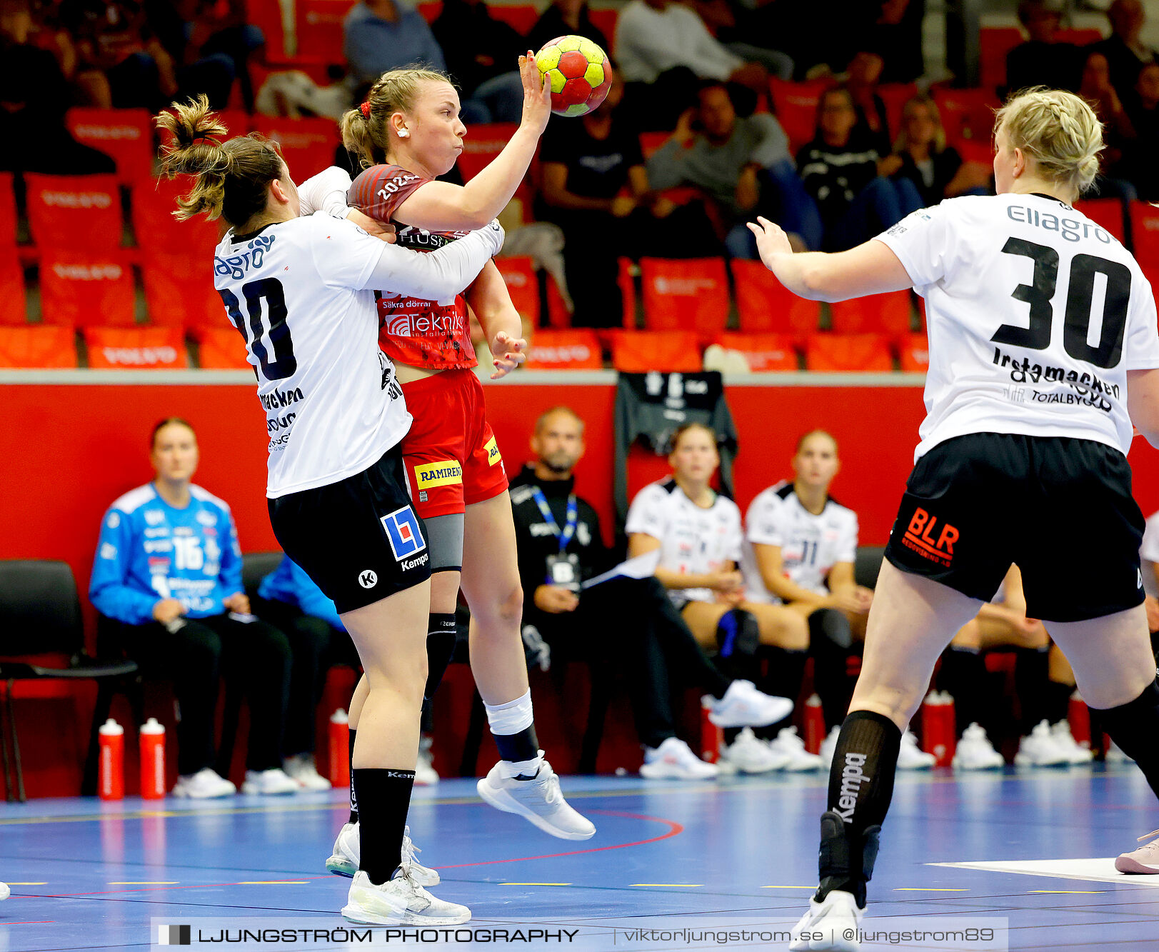 Skövde HF-VästeråsIrsta HF 27-23,dam,Skövde Idrottshall,Skövde,Sverige,Handboll,,2024,345673