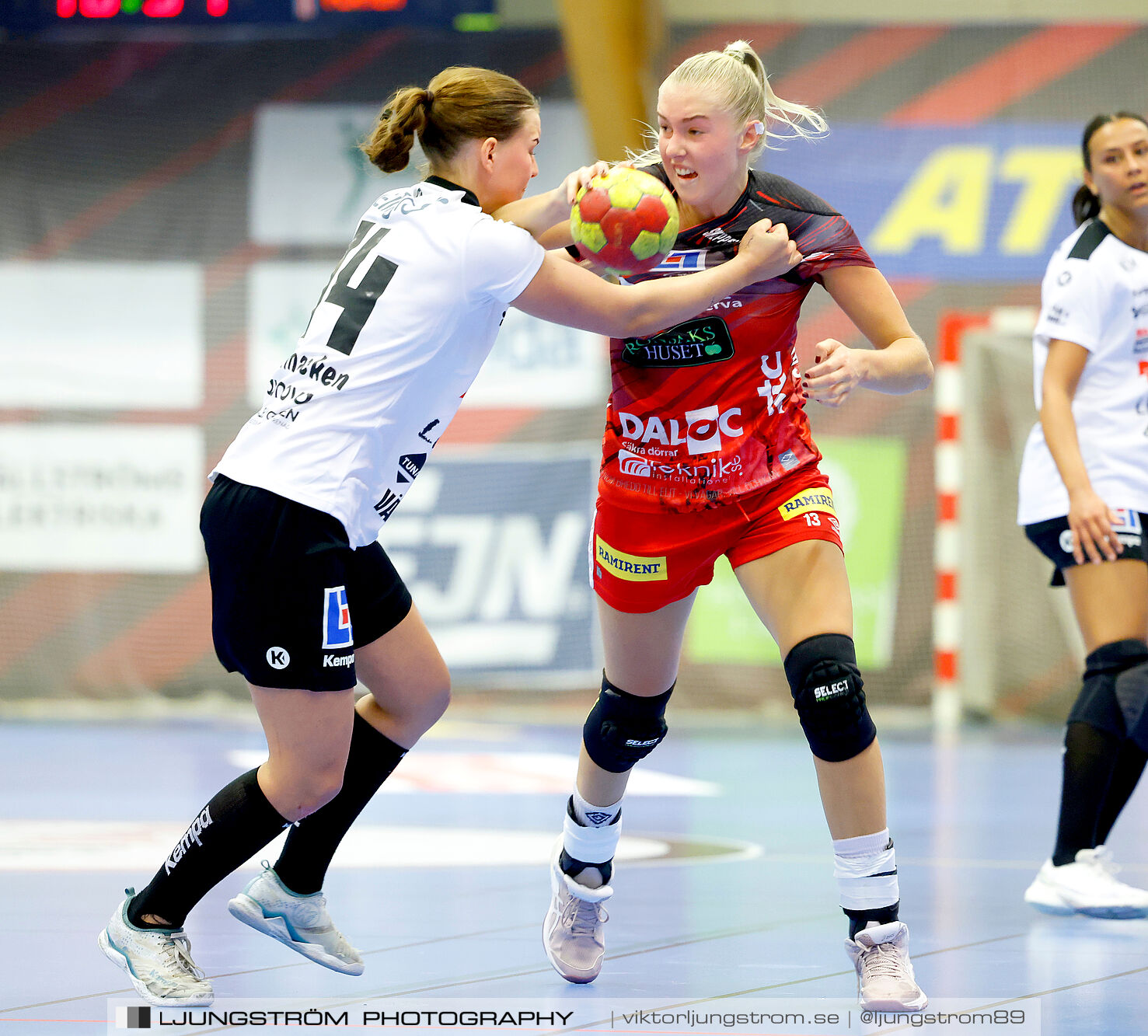 Skövde HF-VästeråsIrsta HF 27-23,dam,Skövde Idrottshall,Skövde,Sverige,Handboll,,2024,345692