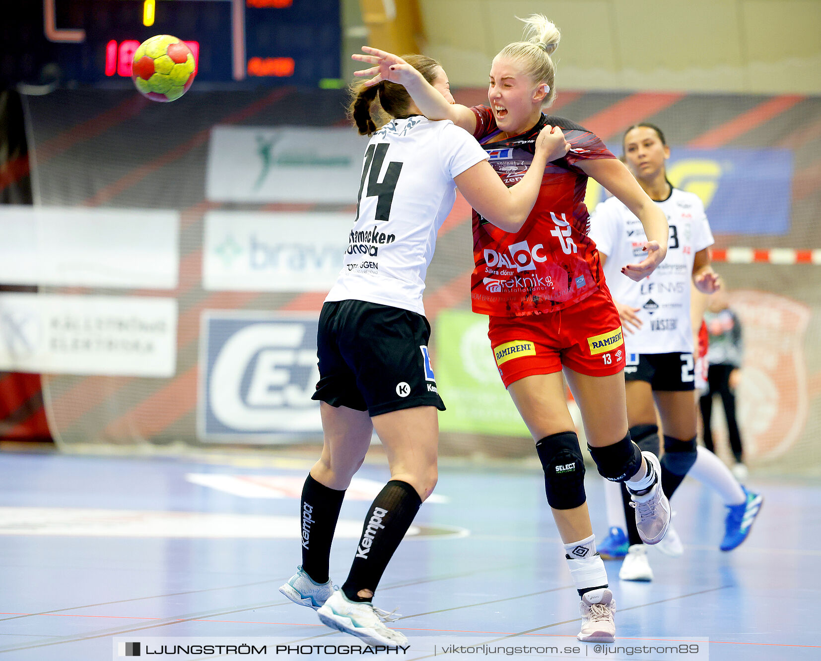 Skövde HF-VästeråsIrsta HF 27-23,dam,Skövde Idrottshall,Skövde,Sverige,Handboll,,2024,345694