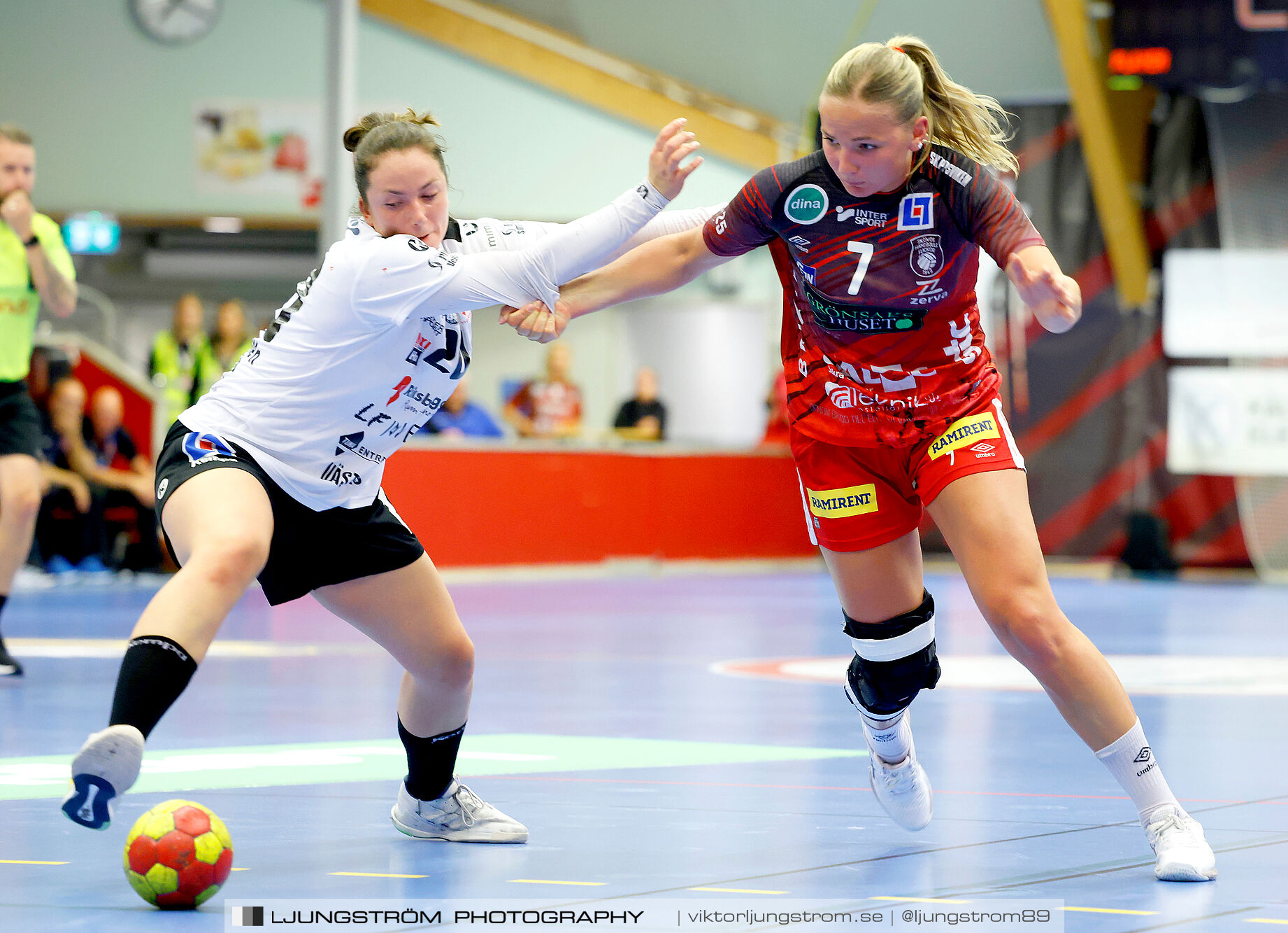 Skövde HF-VästeråsIrsta HF 27-23,dam,Skövde Idrottshall,Skövde,Sverige,Handboll,,2024,345695