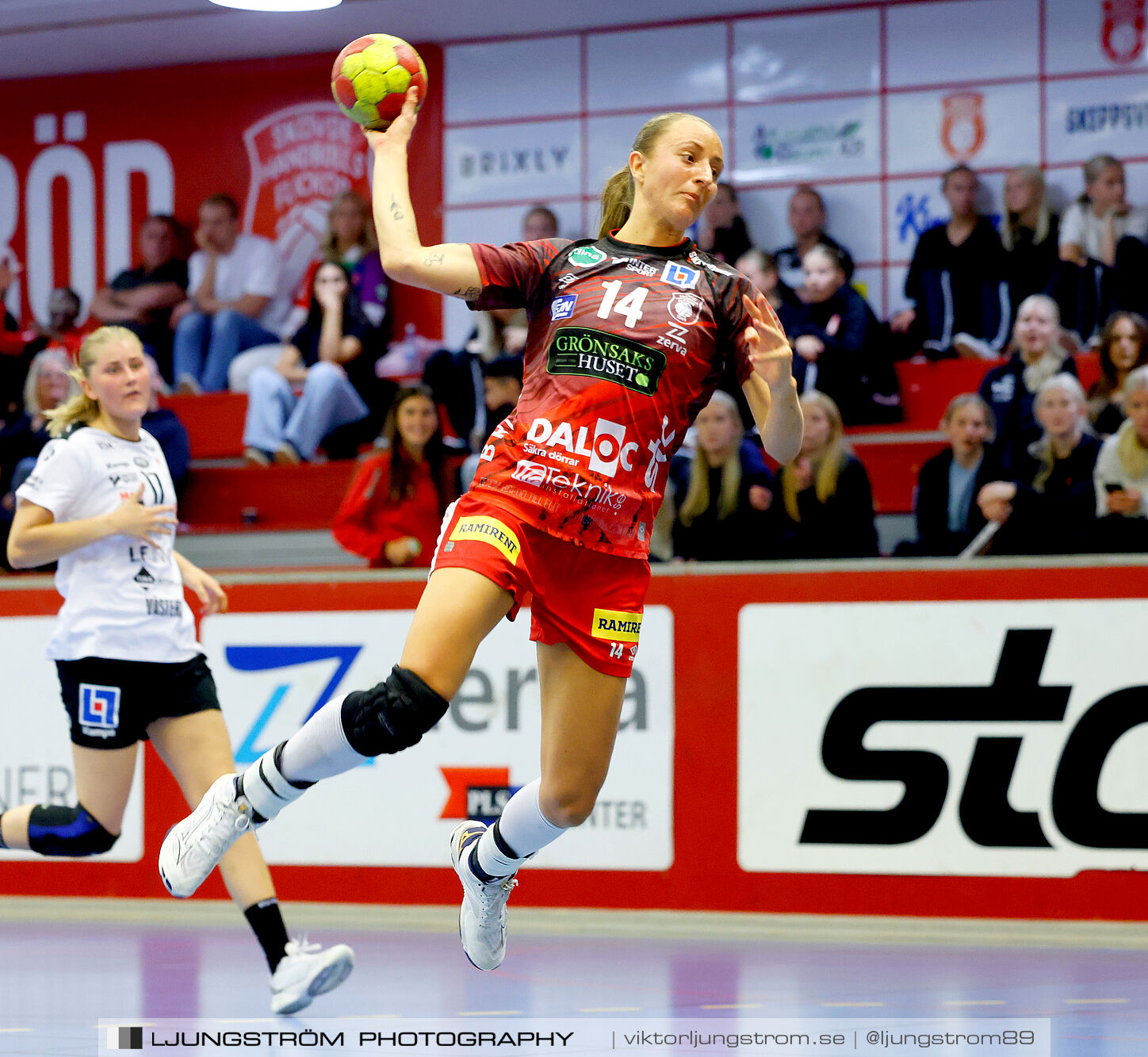 Skövde HF-VästeråsIrsta HF 27-23,dam,Skövde Idrottshall,Skövde,Sverige,Handboll,,2024,345708