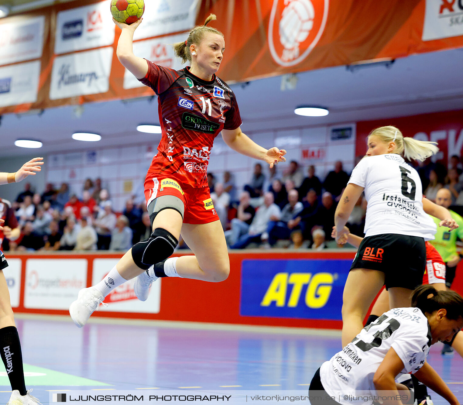 Skövde HF-VästeråsIrsta HF 27-23,dam,Skövde Idrottshall,Skövde,Sverige,Handboll,,2024,345716