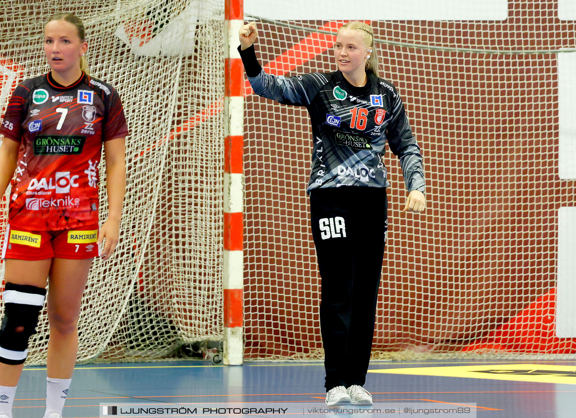 Skövde HF-VästeråsIrsta HF 27-23,dam,Skövde Idrottshall,Skövde,Sverige,Handboll,,2024,345741