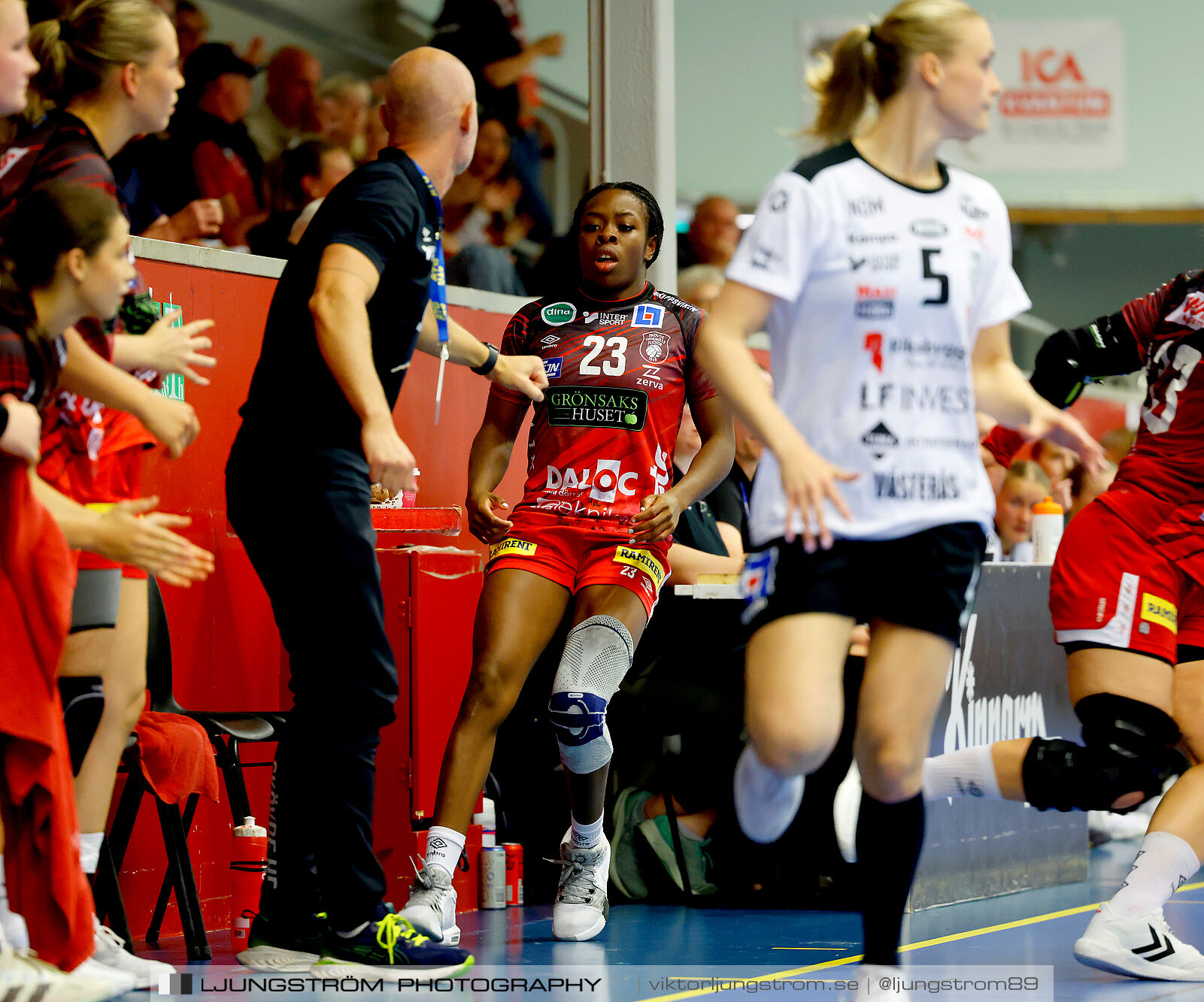 Skövde HF-VästeråsIrsta HF 27-23,dam,Skövde Idrottshall,Skövde,Sverige,Handboll,,2024,345785