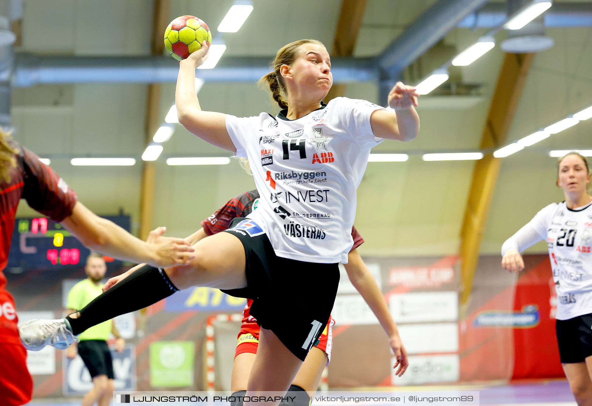 Skövde HF-VästeråsIrsta HF 27-23,dam,Skövde Idrottshall,Skövde,Sverige,Handboll,,2024,345794