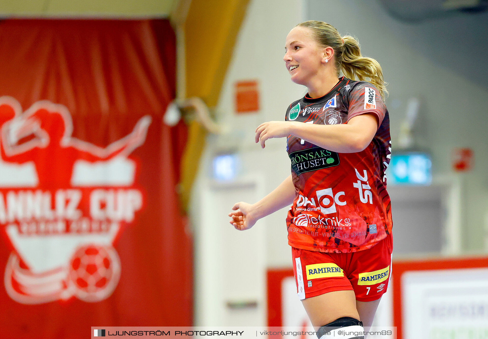 Skövde HF-VästeråsIrsta HF 27-23,dam,Skövde Idrottshall,Skövde,Sverige,Handboll,,2024,345800