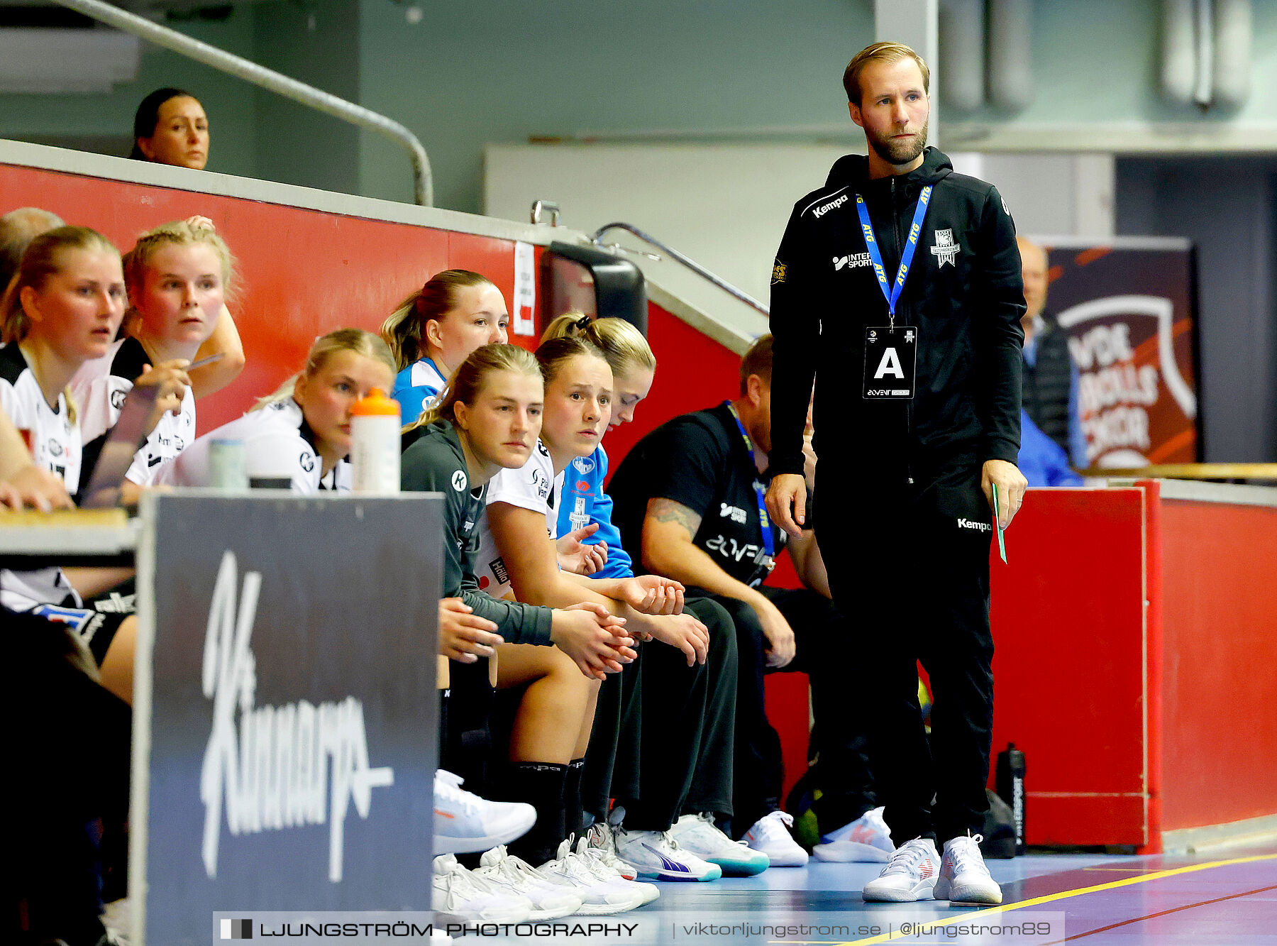 Skövde HF-VästeråsIrsta HF 27-23,dam,Skövde Idrottshall,Skövde,Sverige,Handboll,,2024,345813