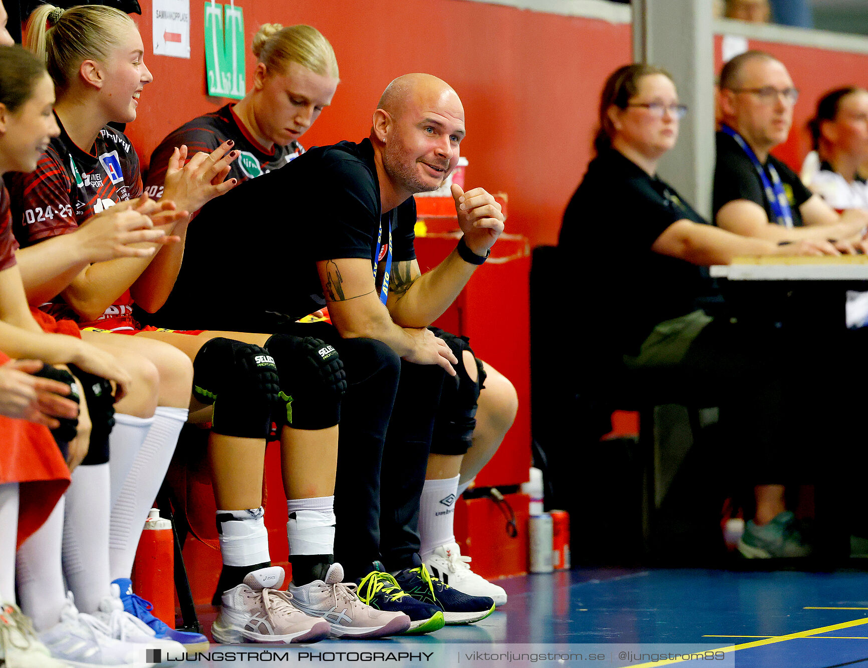 Skövde HF-VästeråsIrsta HF 27-23,dam,Skövde Idrottshall,Skövde,Sverige,Handboll,,2024,345846