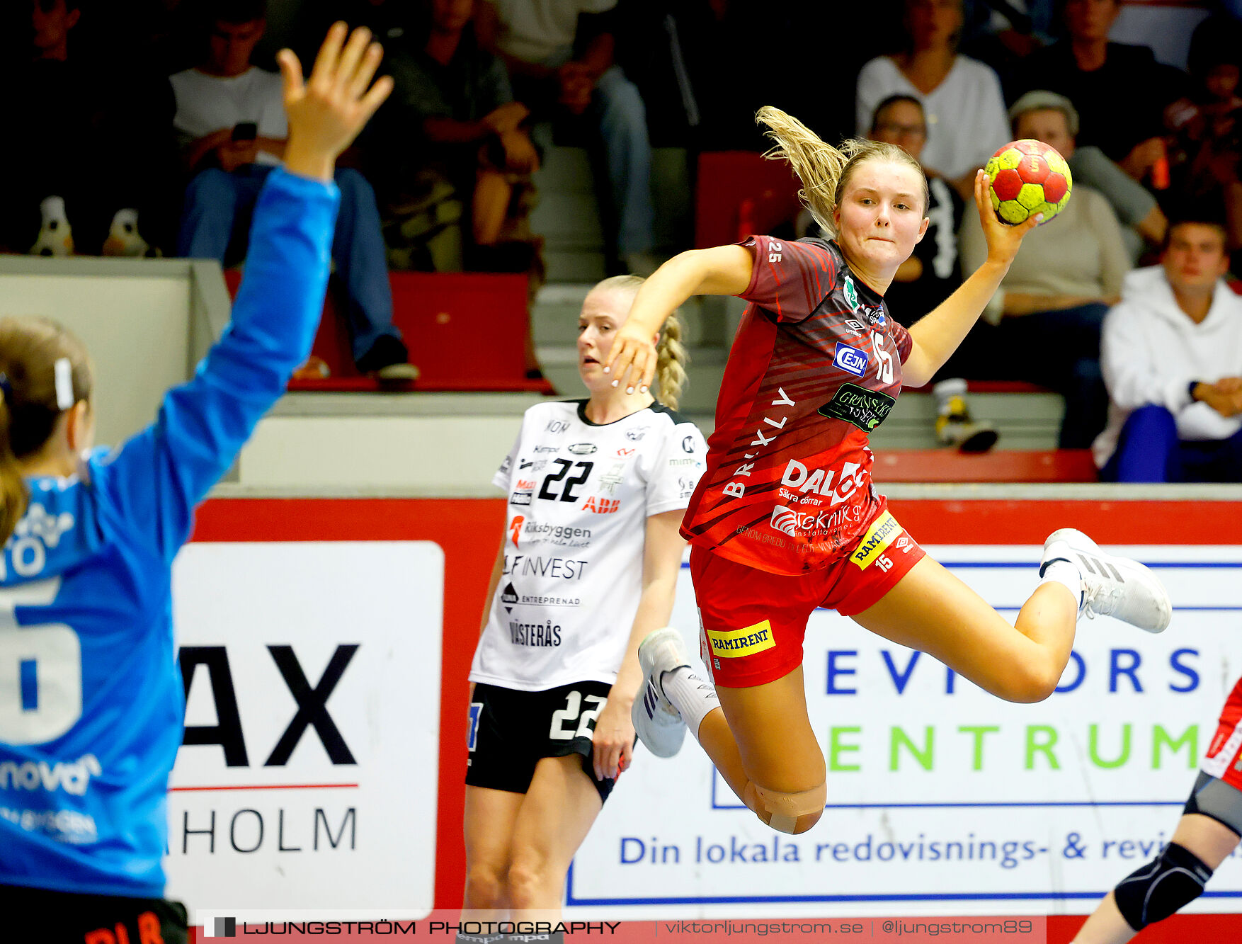 Skövde HF-VästeråsIrsta HF 27-23,dam,Skövde Idrottshall,Skövde,Sverige,Handboll,,2024,345874