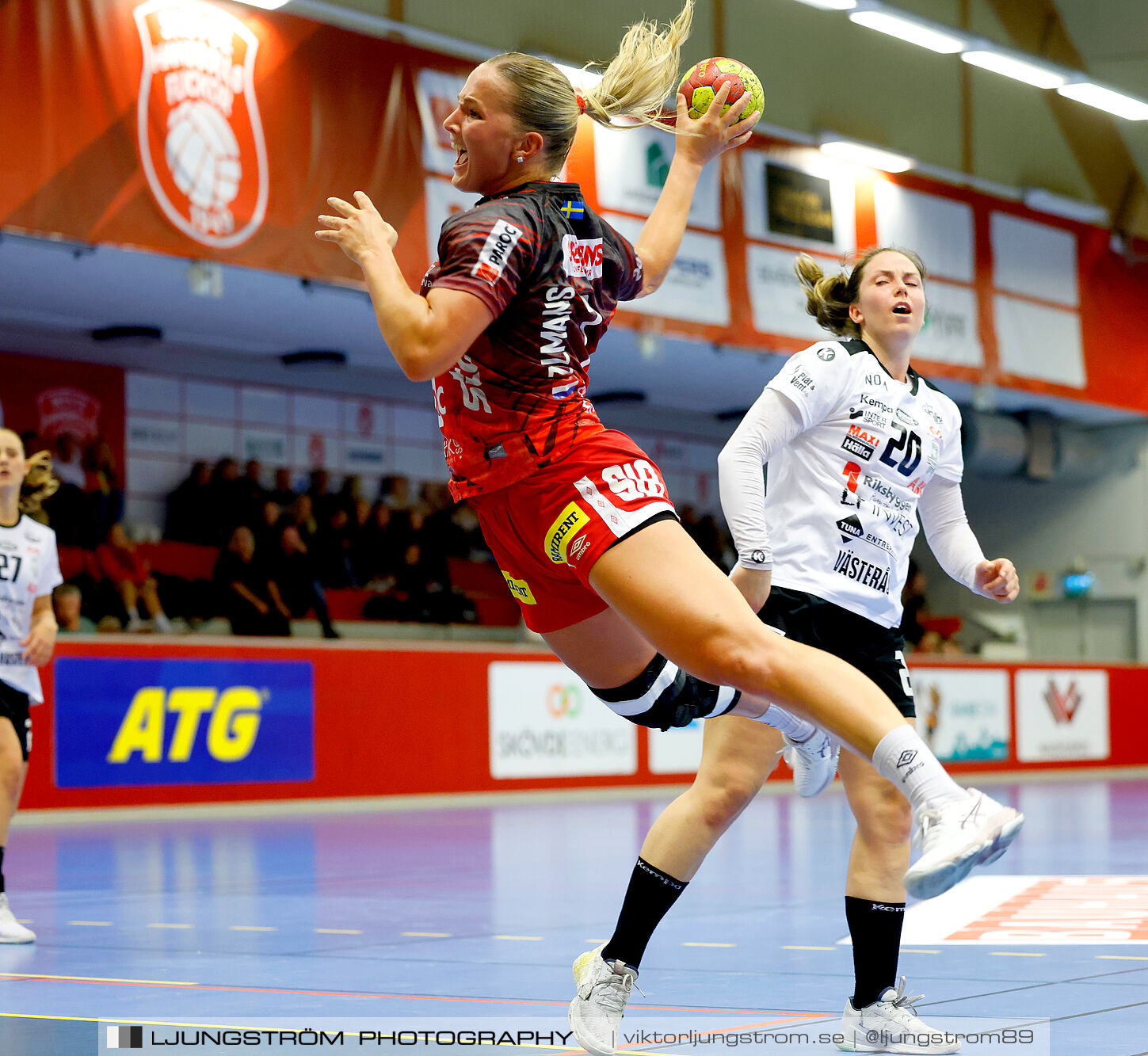 Skövde HF-VästeråsIrsta HF 27-23,dam,Skövde Idrottshall,Skövde,Sverige,Handboll,,2024,345880