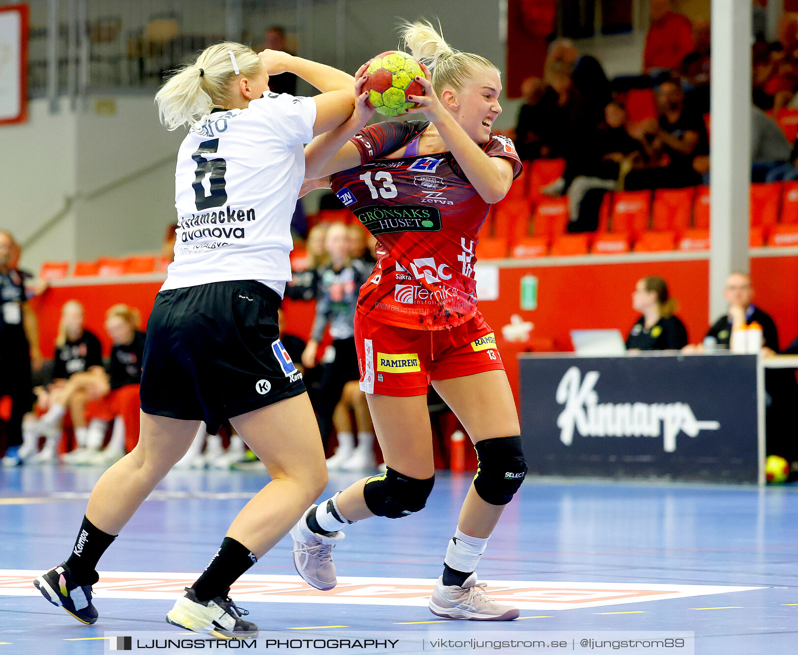 Skövde HF-VästeråsIrsta HF 27-23,dam,Skövde Idrottshall,Skövde,Sverige,Handboll,,2024,345893