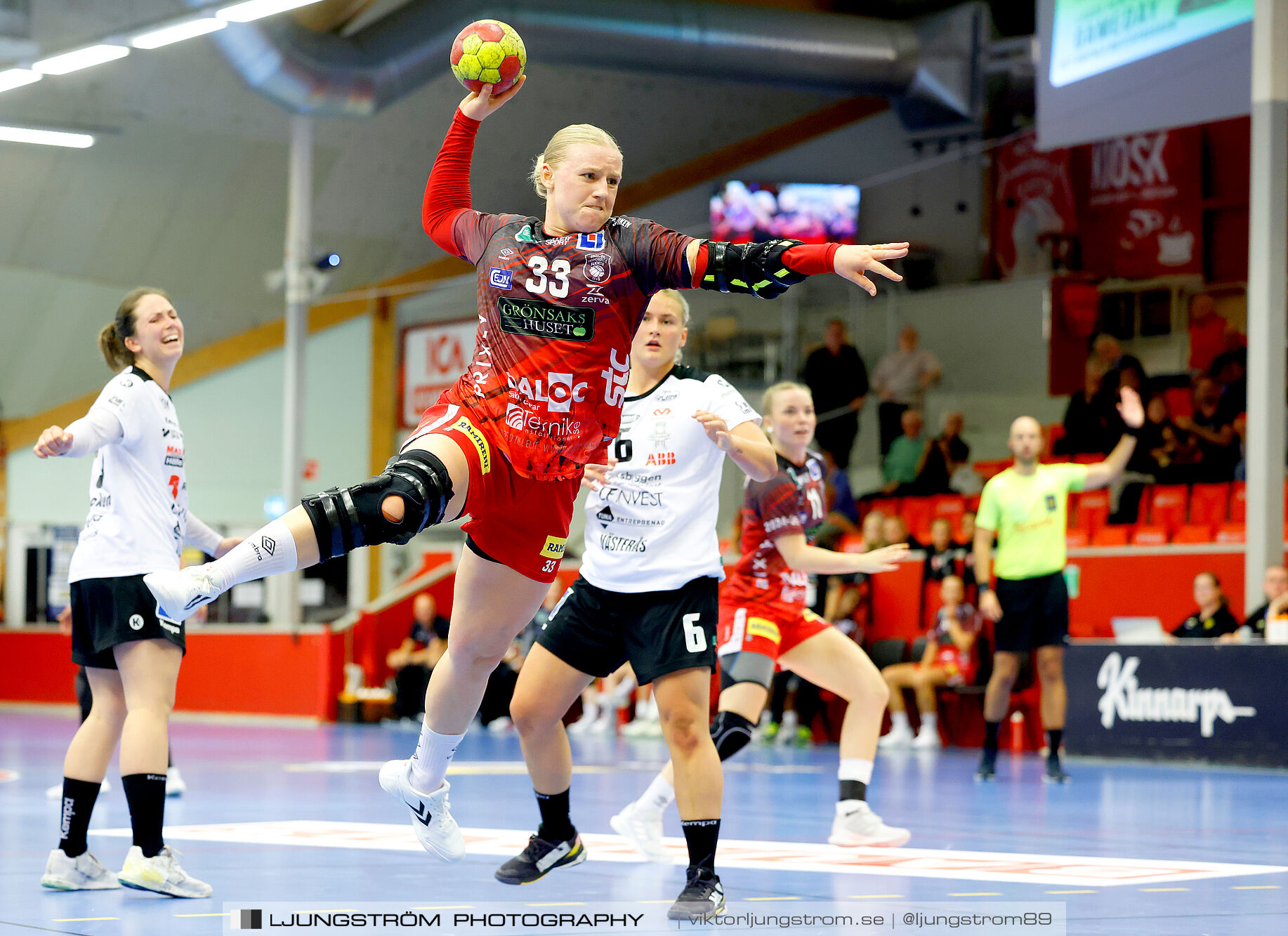 Skövde HF-VästeråsIrsta HF 27-23,dam,Skövde Idrottshall,Skövde,Sverige,Handboll,,2024,345905