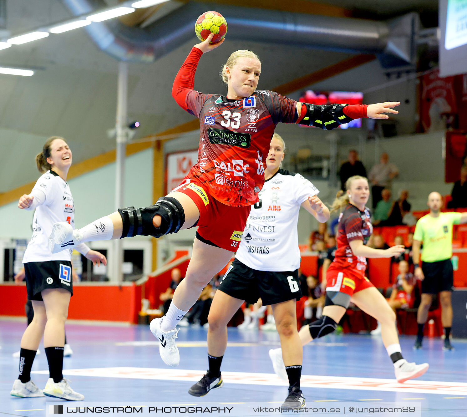 Skövde HF-VästeråsIrsta HF 27-23,dam,Skövde Idrottshall,Skövde,Sverige,Handboll,,2024,345906