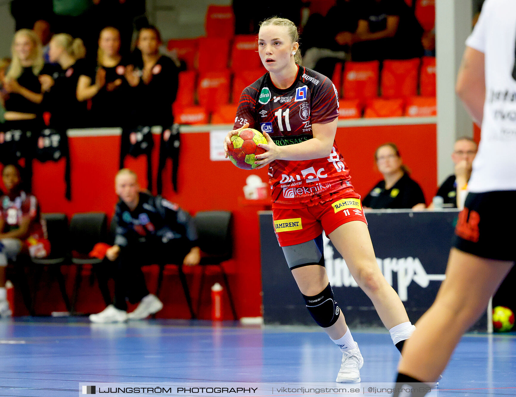 Skövde HF-VästeråsIrsta HF 27-23,dam,Skövde Idrottshall,Skövde,Sverige,Handboll,,2024,345920