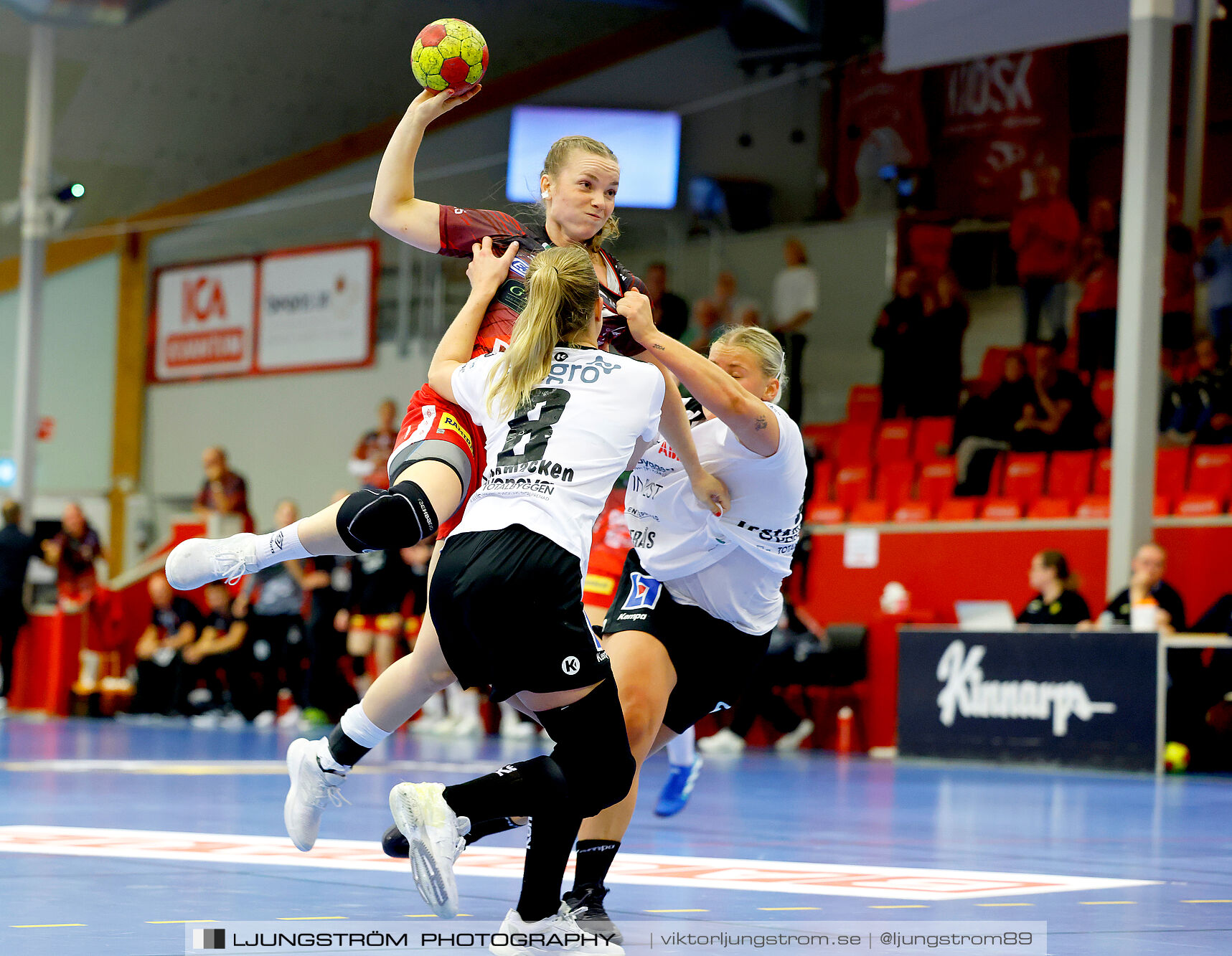 Skövde HF-VästeråsIrsta HF 27-23,dam,Skövde Idrottshall,Skövde,Sverige,Handboll,,2024,345922