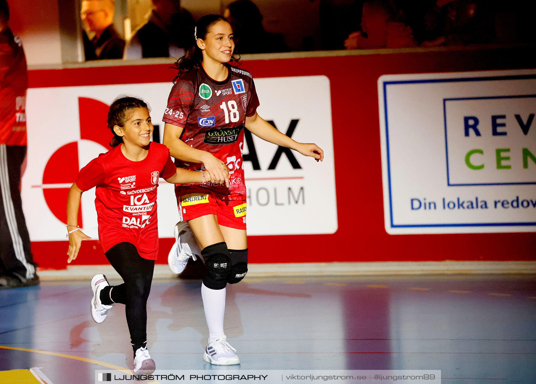 Skövde HF-Önnereds HK 26-27,dam,Skövde Idrottshall,Skövde,Sverige,Handboll,,2024,347387