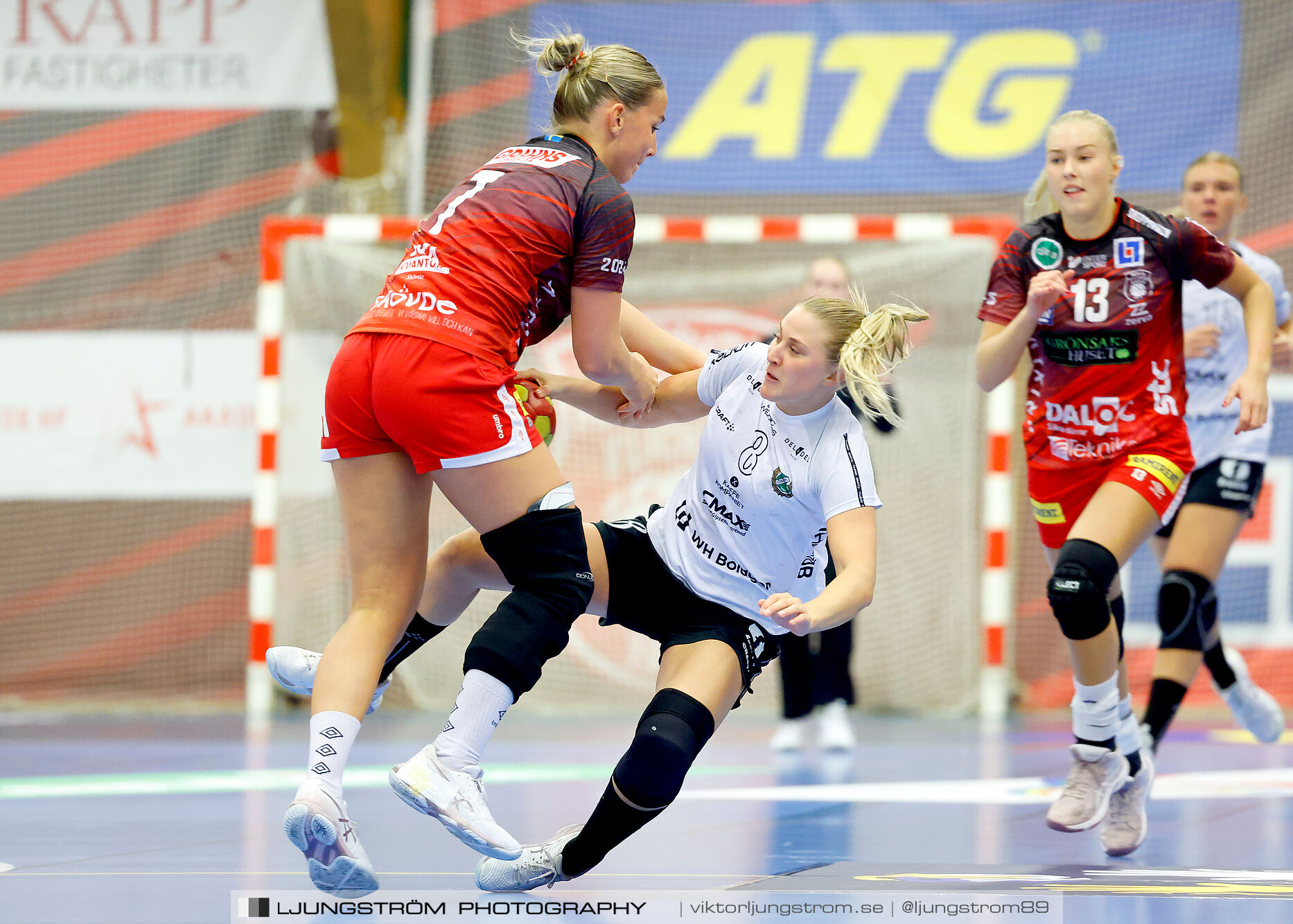 Skövde HF-Önnereds HK 26-27,dam,Skövde Idrottshall,Skövde,Sverige,Handboll,,2024,347423