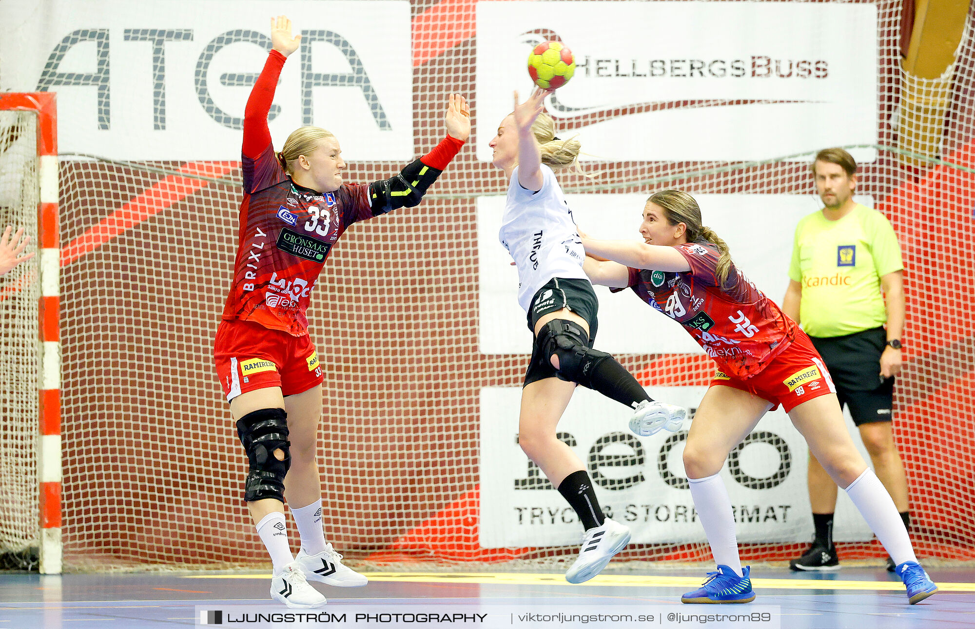 Skövde HF-Önnereds HK 26-27,dam,Skövde Idrottshall,Skövde,Sverige,Handboll,,2024,347470