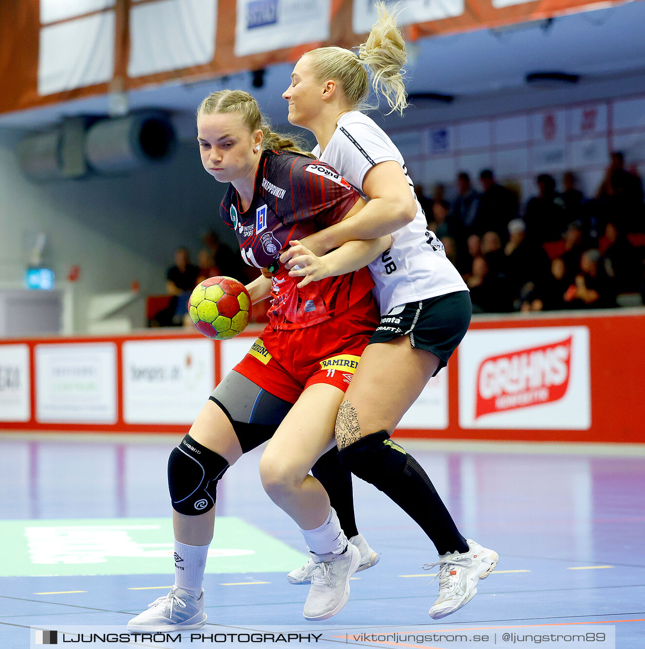 Skövde HF-Önnereds HK 26-27,dam,Skövde Idrottshall,Skövde,Sverige,Handboll,,2024,347489