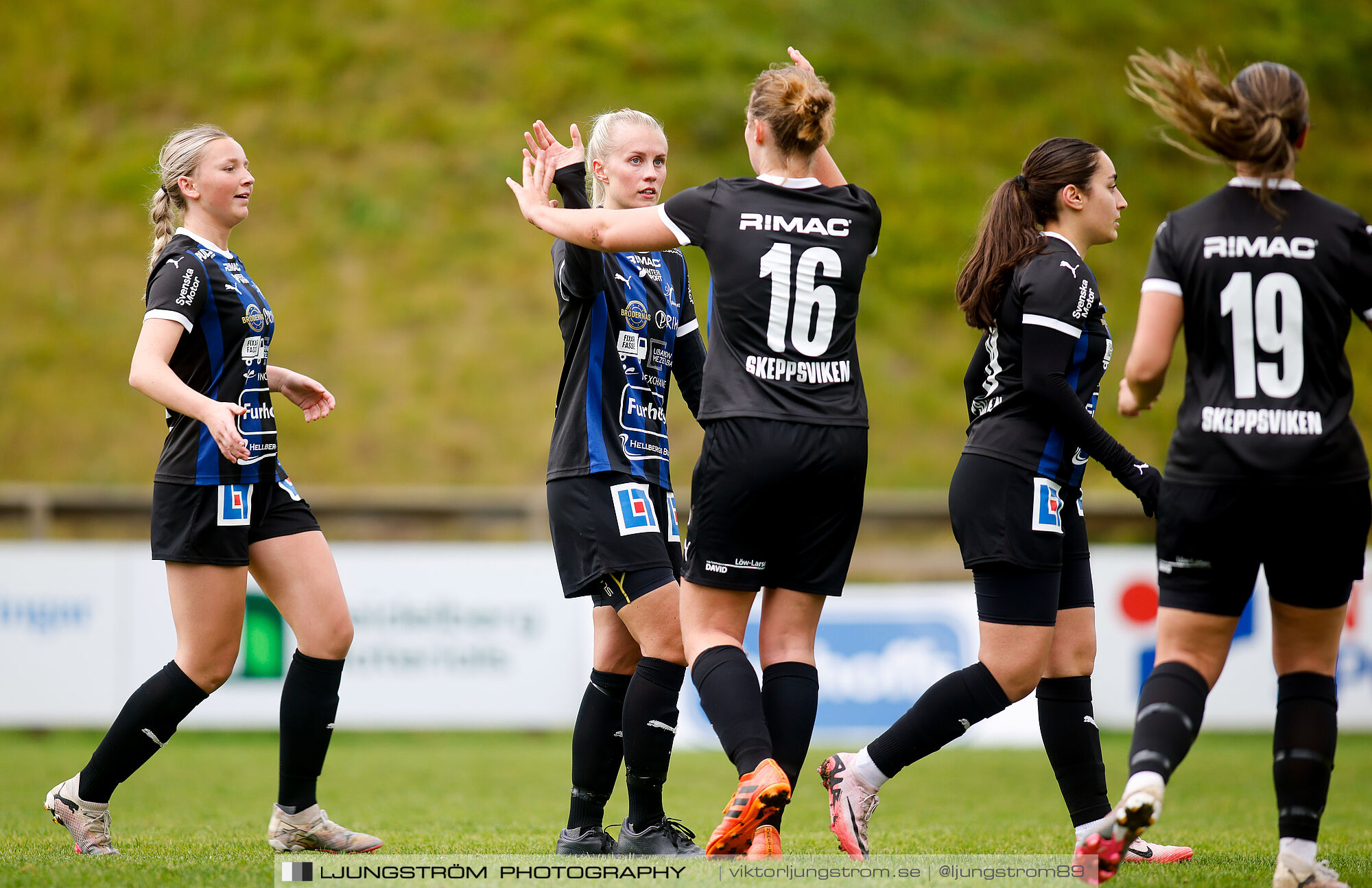 Våmbs IF-Skövde KIK 1-9,dam,Claesborgs IP,Skövde,Sverige,Fotboll,,2024,347585