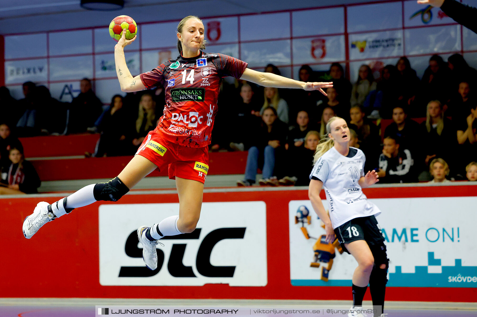 Skövde HF-Önnereds HK 26-27,dam,Skövde Idrottshall,Skövde,Sverige,Handboll,,2024,347662