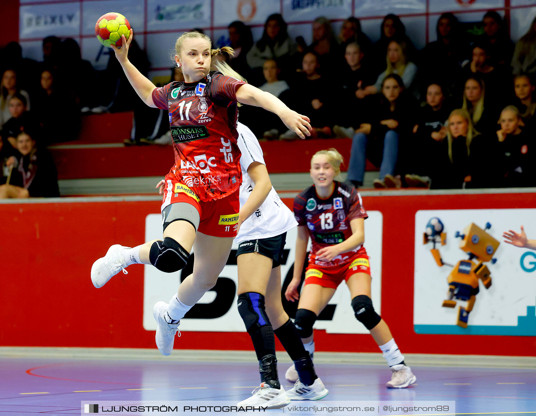 Skövde HF-Önnereds HK 26-27,dam,Skövde Idrottshall,Skövde,Sverige,Handboll,,2024,347668