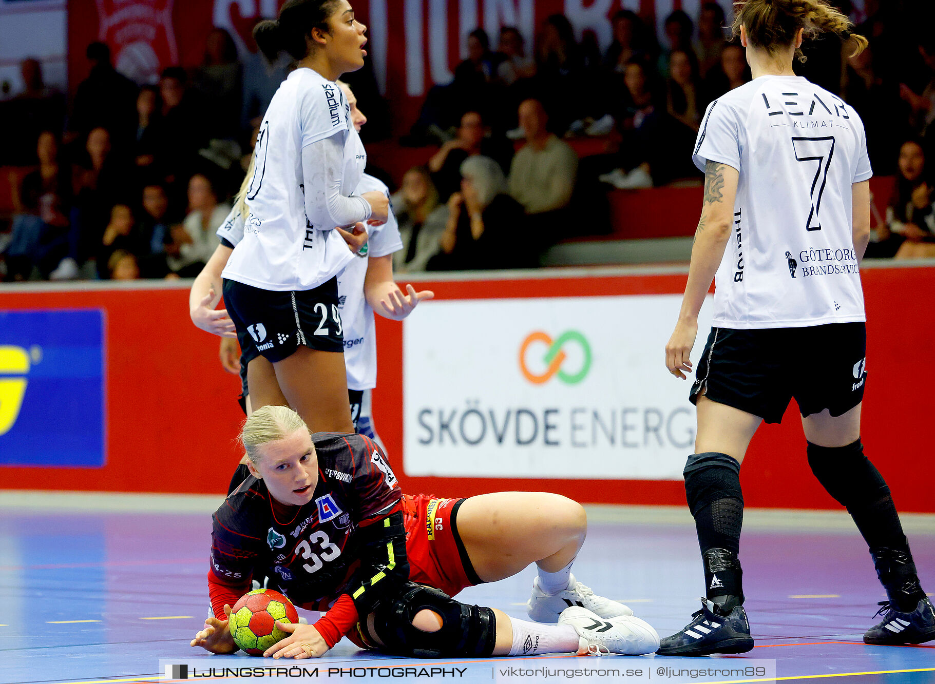 Skövde HF-Önnereds HK 26-27,dam,Skövde Idrottshall,Skövde,Sverige,Handboll,,2024,347705