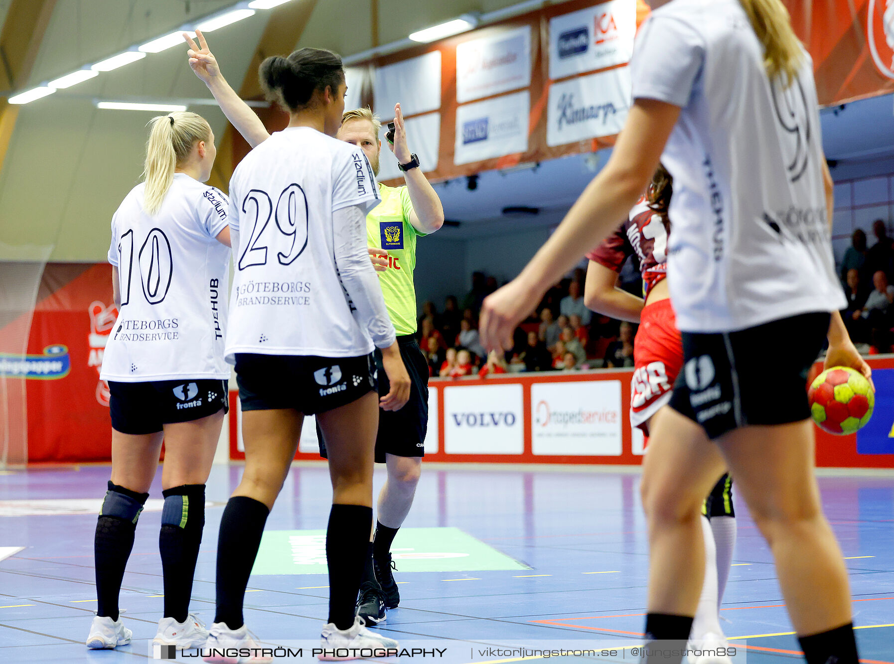 Skövde HF-Önnereds HK 26-27,dam,Skövde Idrottshall,Skövde,Sverige,Handboll,,2024,347708