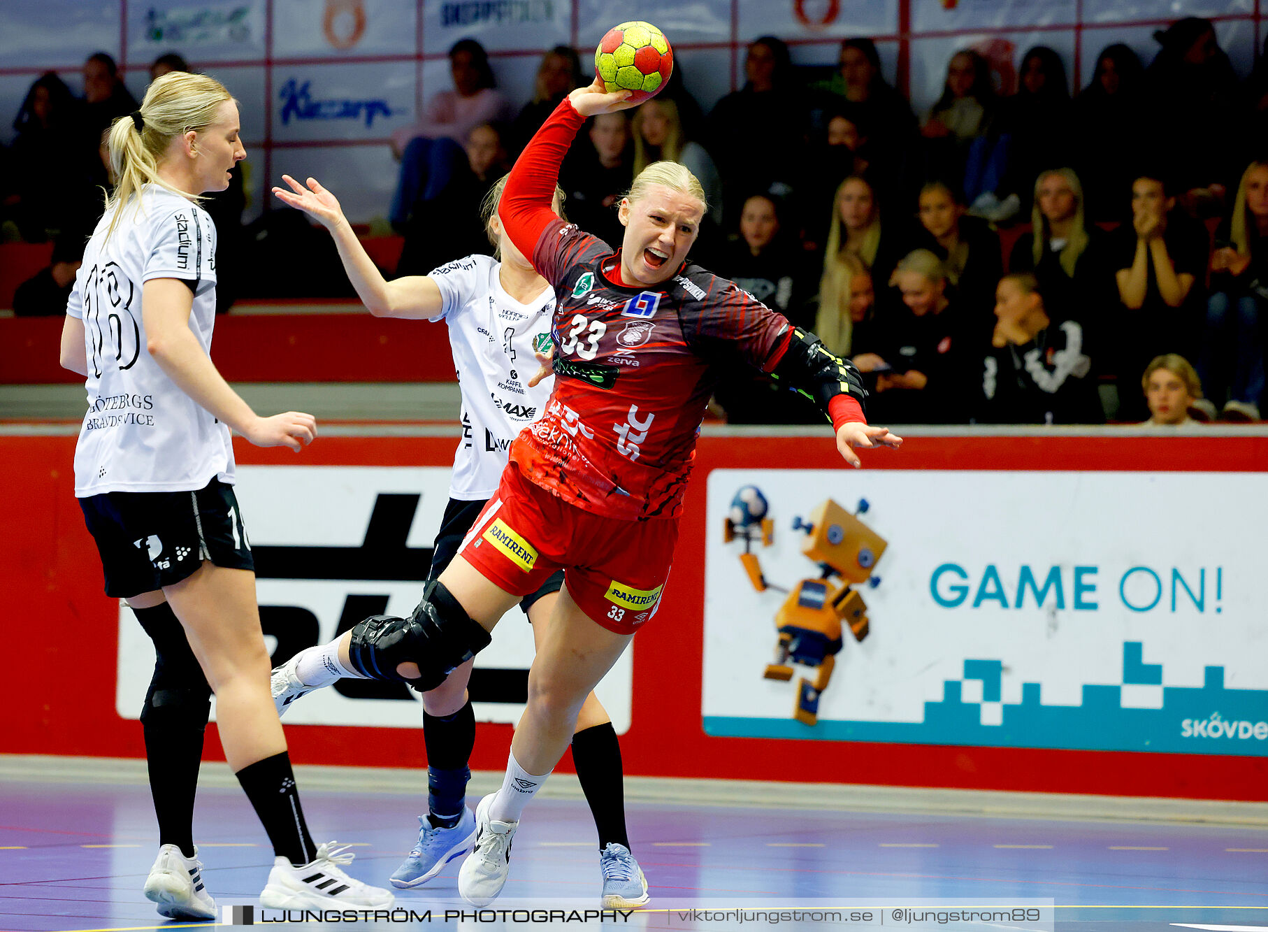 Skövde HF-Önnereds HK 26-27,dam,Skövde Idrottshall,Skövde,Sverige,Handboll,,2024,347711