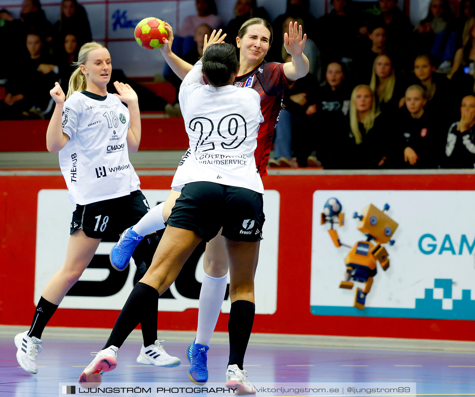 Skövde HF-Önnereds HK 26-27,dam,Skövde Idrottshall,Skövde,Sverige,Handboll,,2024,347719