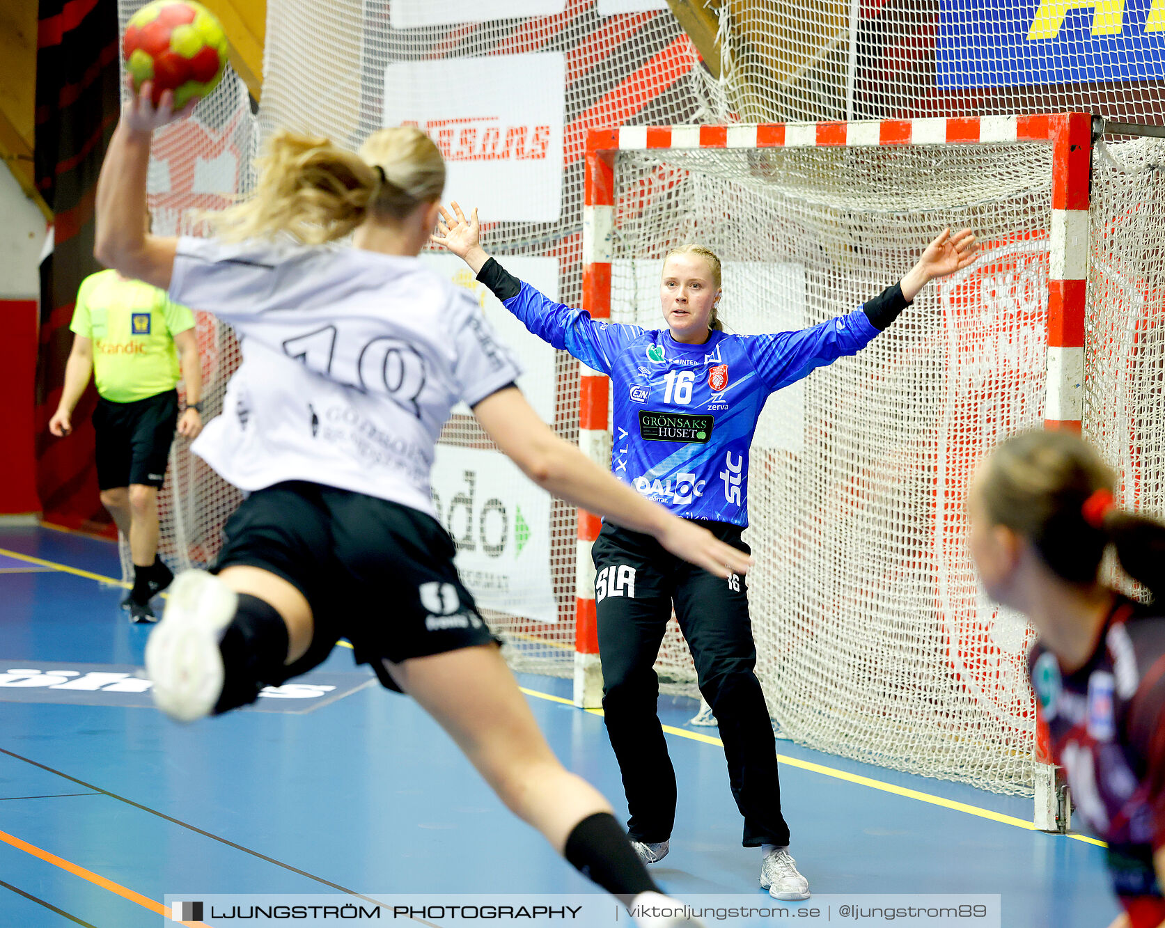 Skövde HF-Önnereds HK 26-27,dam,Skövde Idrottshall,Skövde,Sverige,Handboll,,2024,347737