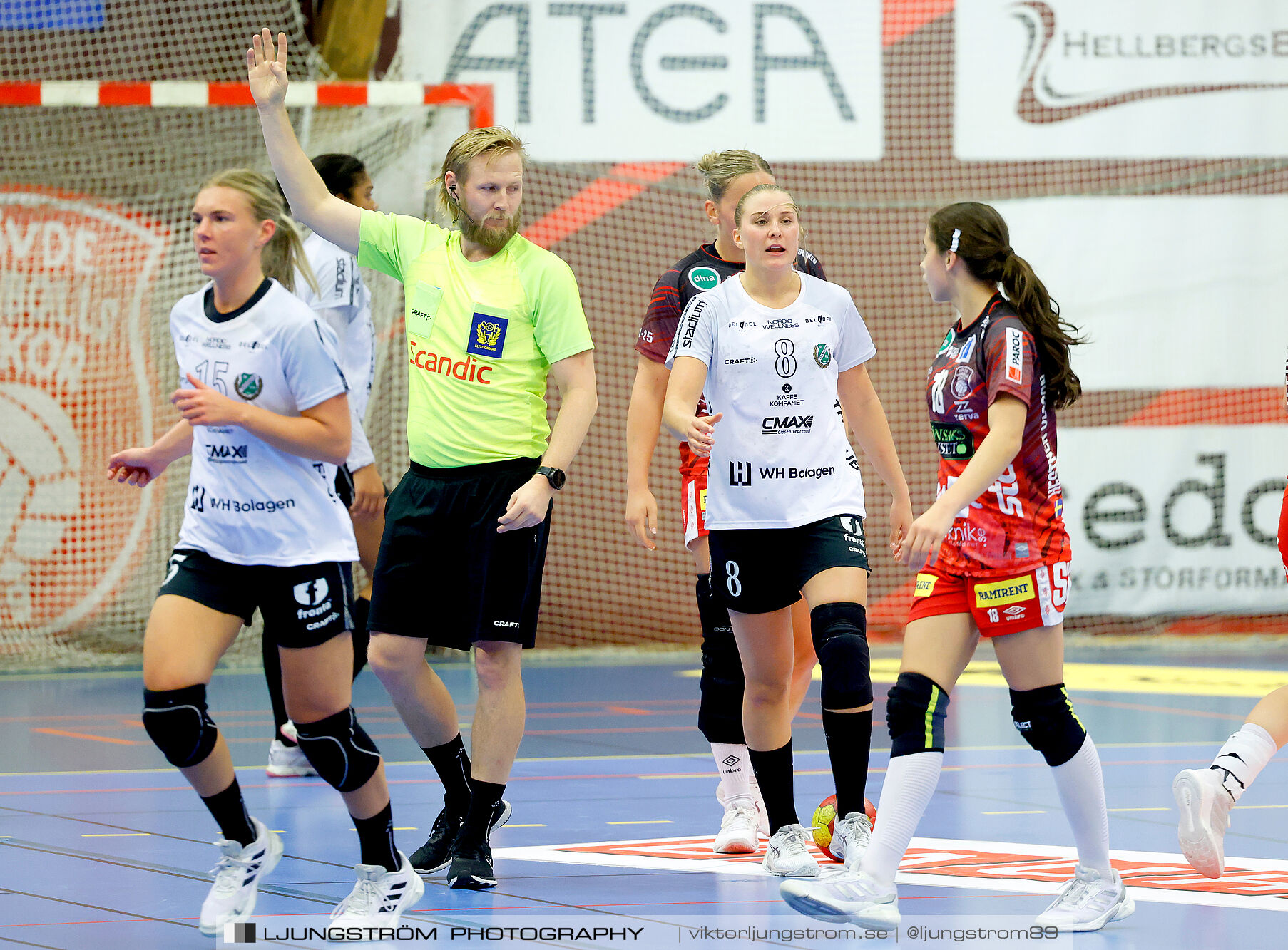 Skövde HF-Önnereds HK 26-27,dam,Skövde Idrottshall,Skövde,Sverige,Handboll,,2024,347767