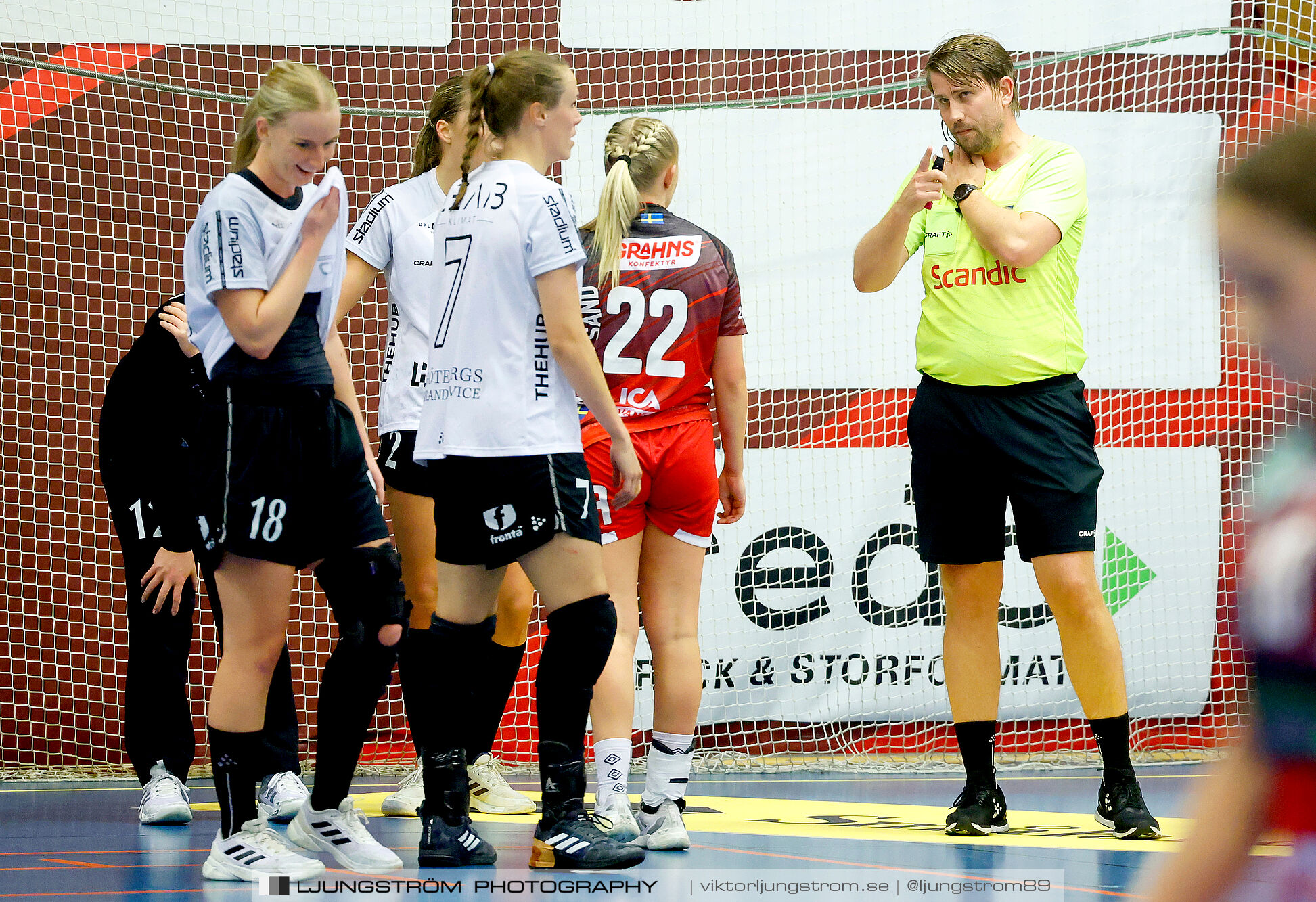 Skövde HF-Önnereds HK 26-27,dam,Skövde Idrottshall,Skövde,Sverige,Handboll,,2024,347771