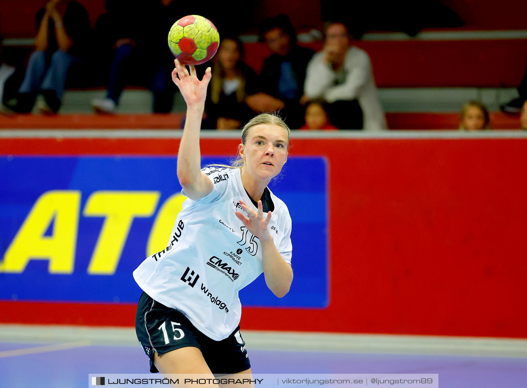 Skövde HF-Önnereds HK 26-27,dam,Skövde Idrottshall,Skövde,Sverige,Handboll,,2024,347793