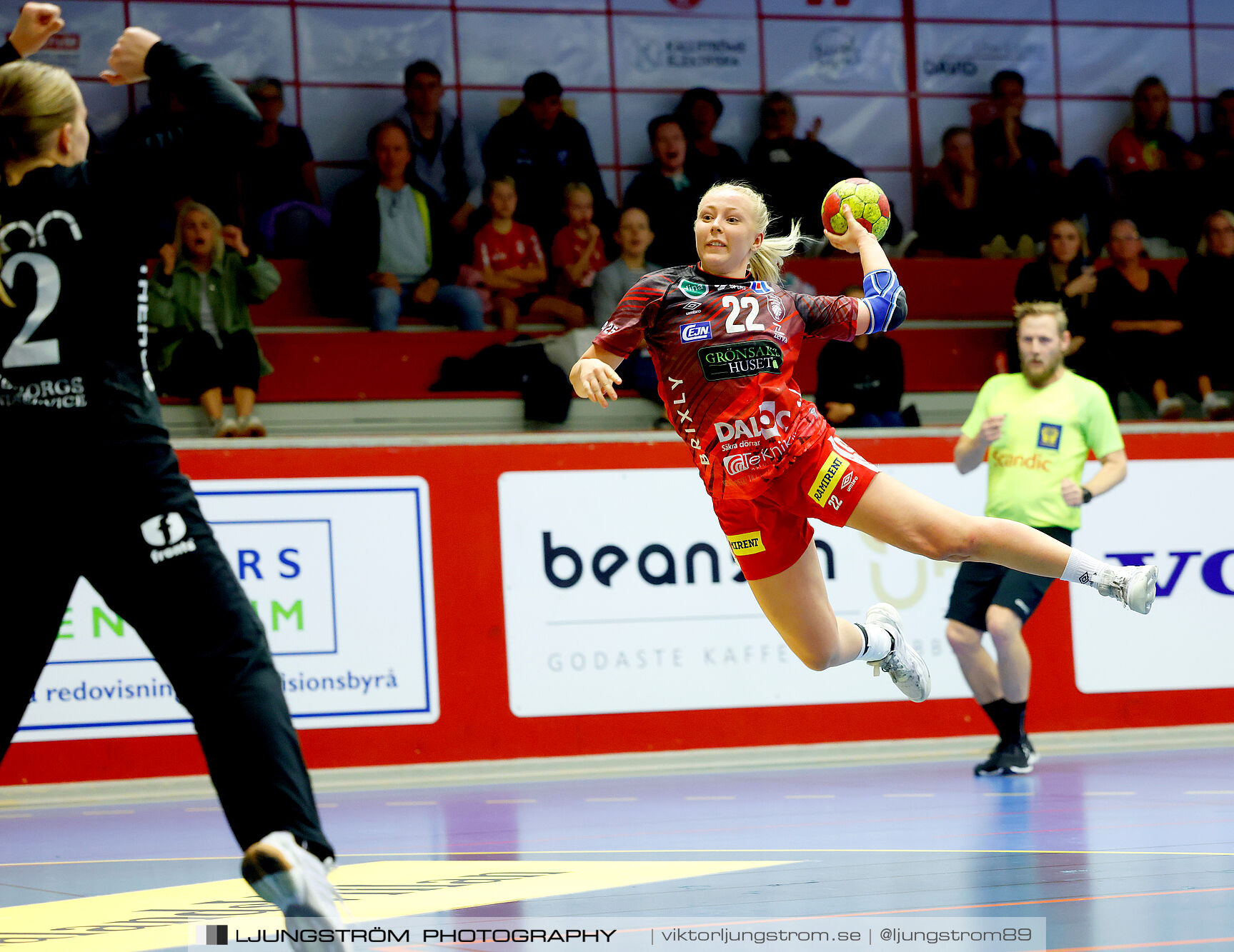 Skövde HF-Önnereds HK 26-27,dam,Skövde Idrottshall,Skövde,Sverige,Handboll,,2024,347811