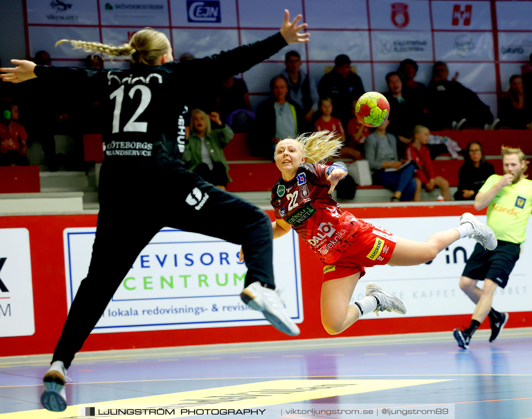 Skövde HF-Önnereds HK 26-27,dam,Skövde Idrottshall,Skövde,Sverige,Handboll,,2024,347814