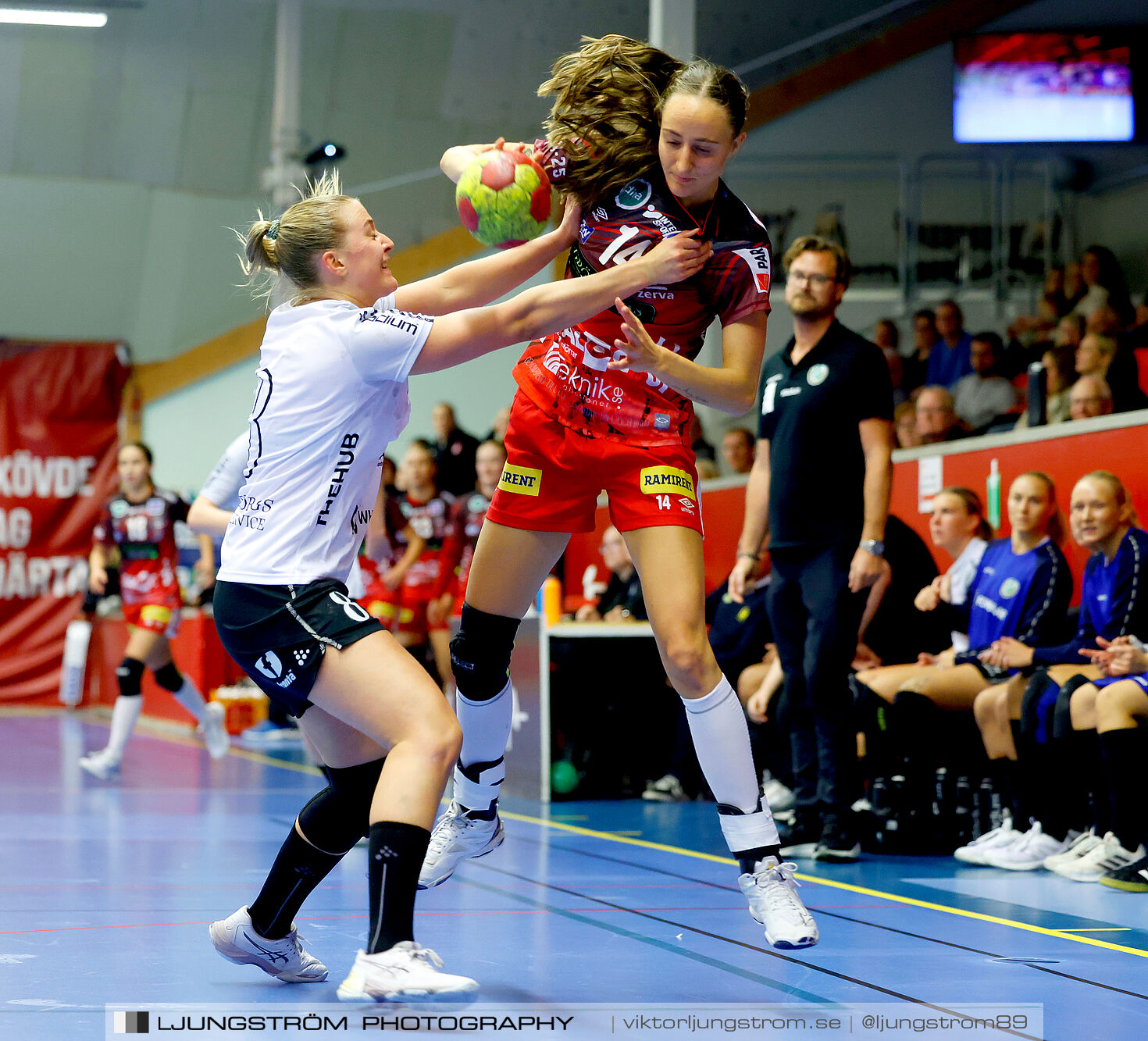 Skövde HF-Önnereds HK 26-27,dam,Skövde Idrottshall,Skövde,Sverige,Handboll,,2024,347819