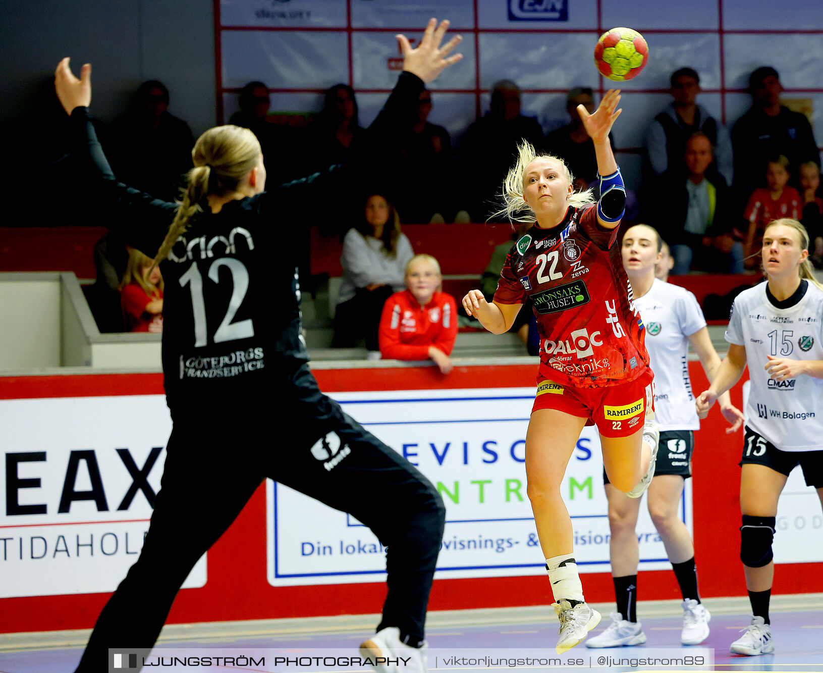 Skövde HF-Önnereds HK 26-27,dam,Skövde Idrottshall,Skövde,Sverige,Handboll,,2024,347832